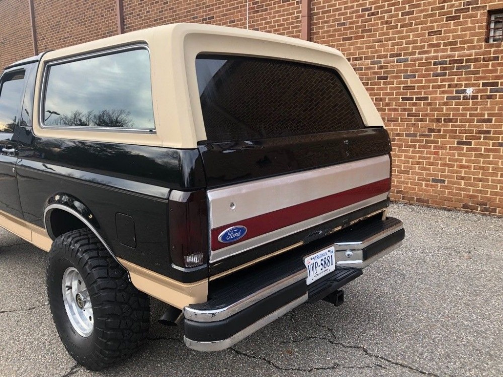 Used 1990 Ford Bronco Eddie Bauer XLT-4X4-CLEAN CARFAX-FROM VIRGINIA-REBUILT ORIGINAL-TOW HITCH- | Mundelein, IL