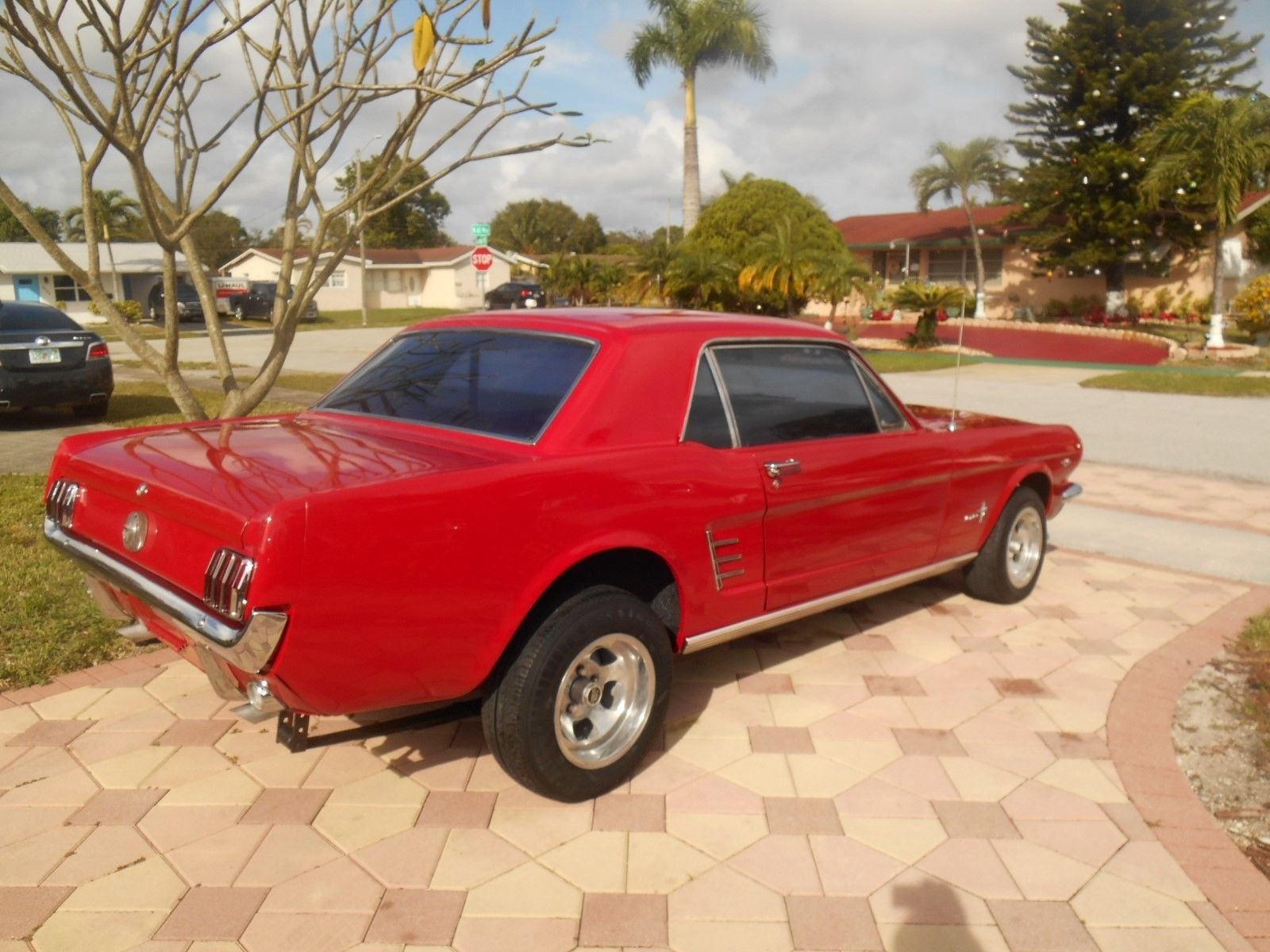 Used 1966 Ford Mustang -DELUXE CANDY APPLE RED-289 ENGINE WITH MANUAL TRANS-FLORIDA PONY CLASSIC- | Mundelein, IL