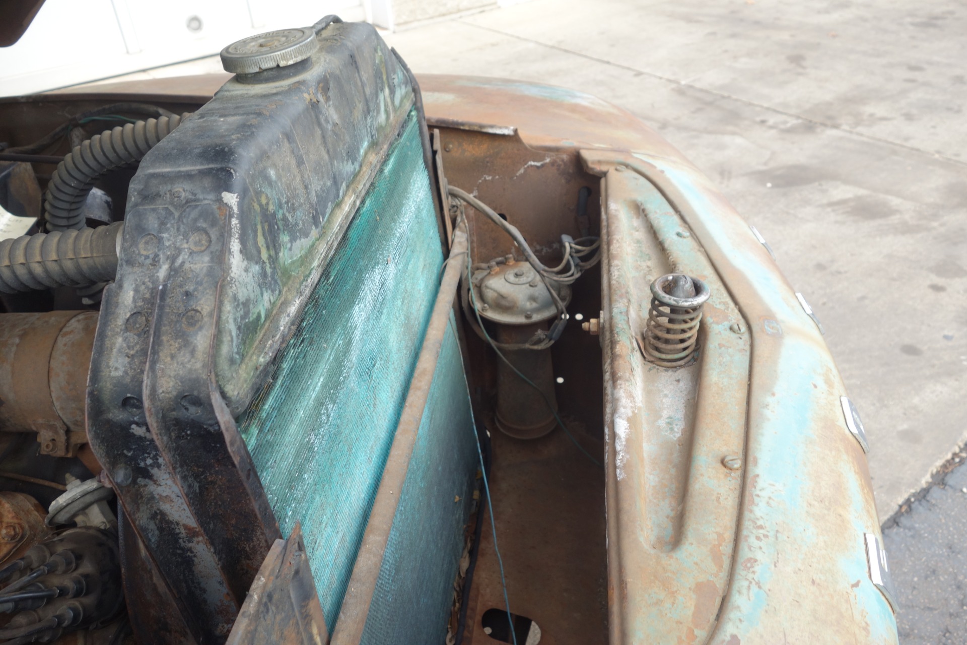 Used 1949 Ford F2 -PICKUP-ORIGINAL PATINA PAINT- 4-SPEED/V8-VIDEO | Mundelein, IL