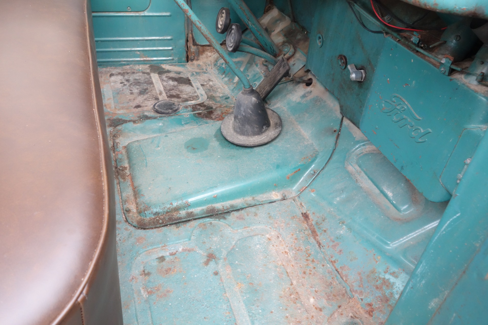 Used 1949 Ford F2 -PICKUP-ORIGINAL PATINA PAINT- 4-SPEED/V8-VIDEO | Mundelein, IL