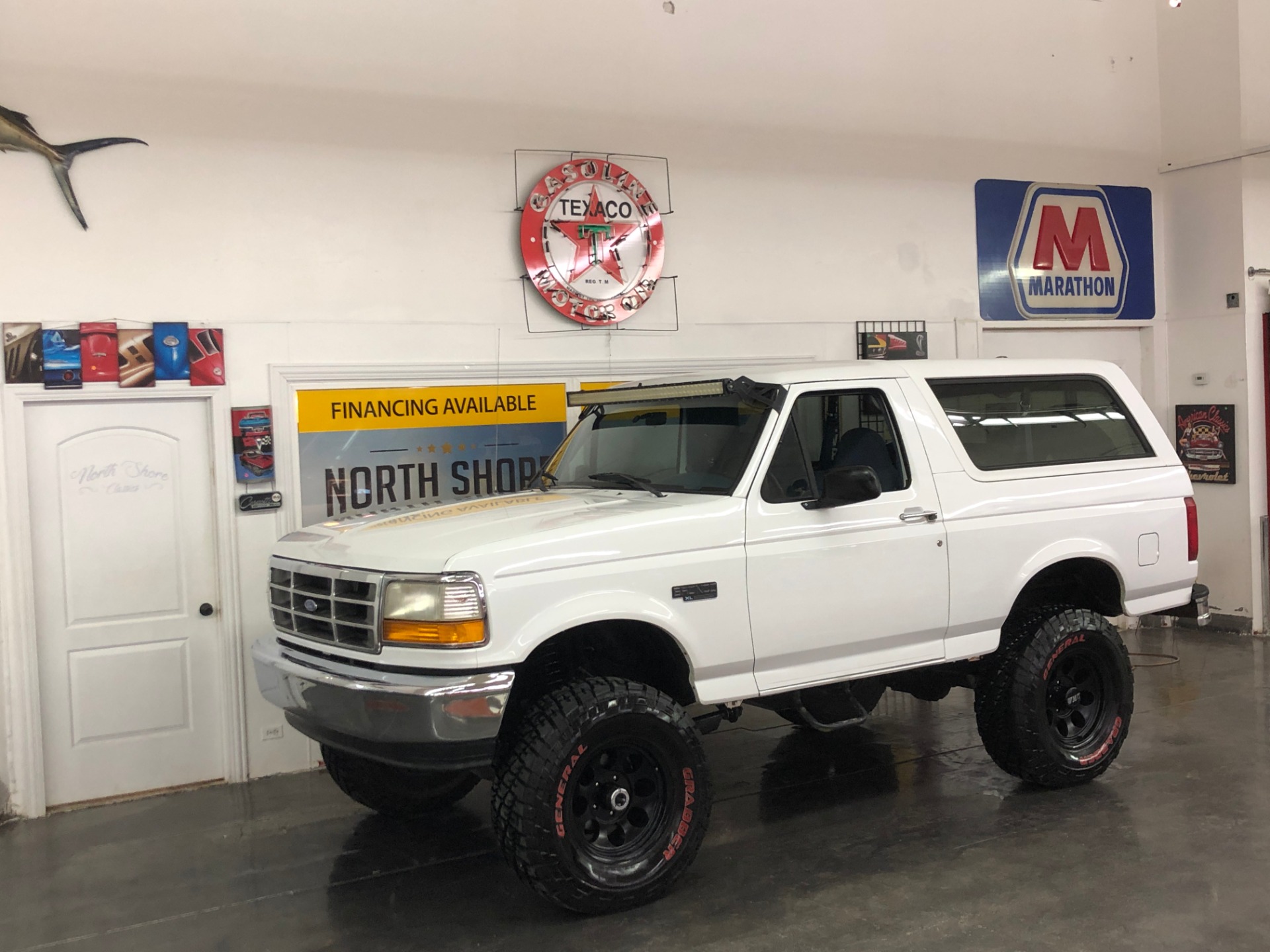 Used 1995 Ford Bronco XL-CLEAN CALIFORNIA VEHICLE-FINANCING OK-CLEAN CARFAX-VIDEO | Mundelein, IL