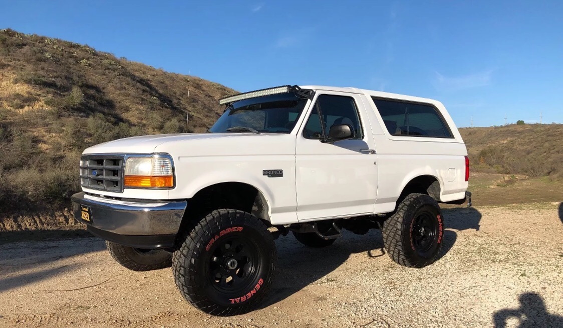 Used 1995 Ford Bronco XL-CLEAN CALIFORNIA VEHICLE-FINANCING OK-CLEAN CARFAX-VIDEO | Mundelein, IL