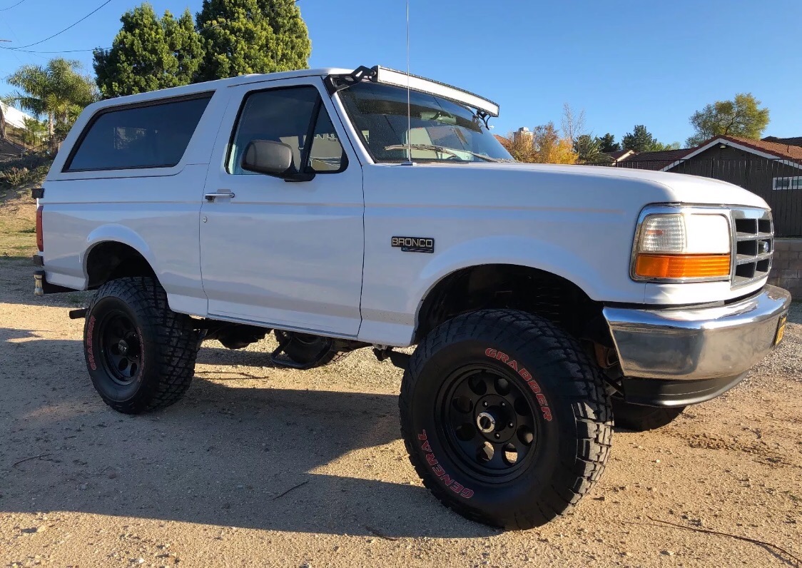 Used 1995 Ford Bronco XL-CLEAN CALIFORNIA VEHICLE-FINANCING OK-CLEAN CARFAX-VIDEO | Mundelein, IL