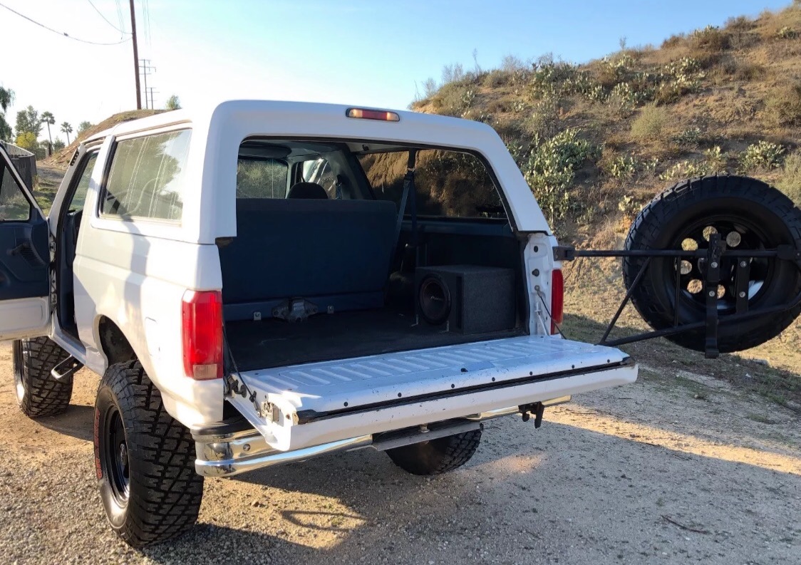 Used 1995 Ford Bronco XL-CLEAN CALIFORNIA VEHICLE-FINANCING OK-CLEAN CARFAX-VIDEO | Mundelein, IL