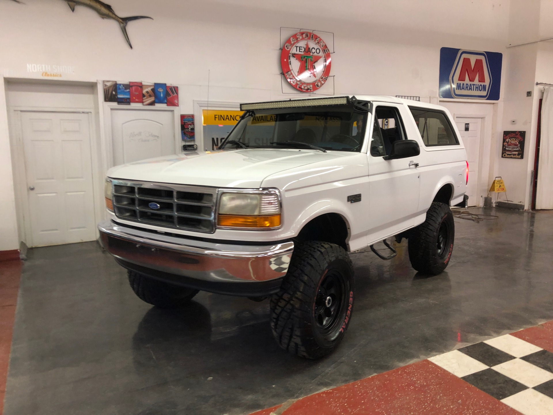 Used 1995 Ford Bronco XL-CLEAN CALIFORNIA VEHICLE-FINANCING OK-CLEAN CARFAX-VIDEO | Mundelein, IL