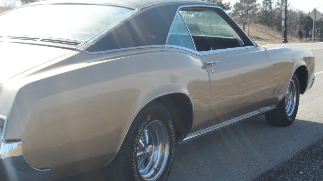 Used 1967 Buick Riviera SOLD-SEE VIDEO--NUMBERS MATCHING SURVIVOR!!!  TRADES OK! | Mundelein, IL