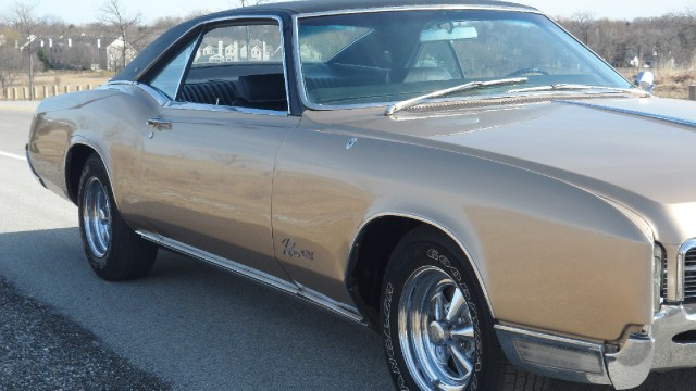 Used 1967 Buick Riviera SOLD-SEE VIDEO--NUMBERS MATCHING SURVIVOR!!!  TRADES OK! | Mundelein, IL