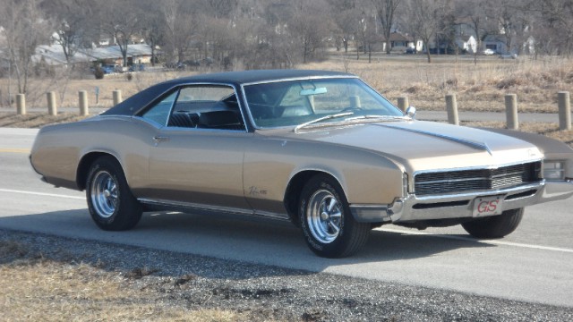 Used 1967 Buick Riviera SOLD-SEE VIDEO--NUMBERS MATCHING SURVIVOR!!!  TRADES OK! | Mundelein, IL