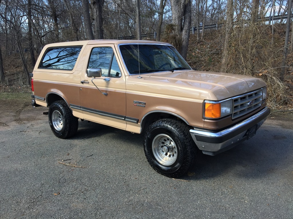 Used 1988 Ford Bronco XLT- ORIGINAL PAINT- ARIZONA SUV- | Mundelein, IL