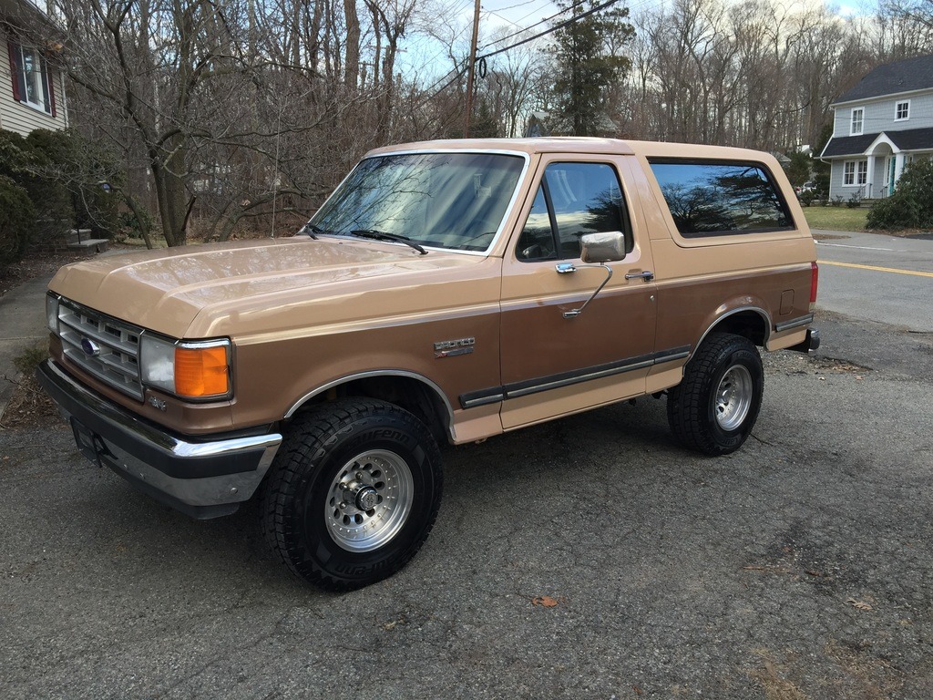 Used 1988 Ford Bronco XLT- ORIGINAL PAINT- ARIZONA SUV- | Mundelein, IL