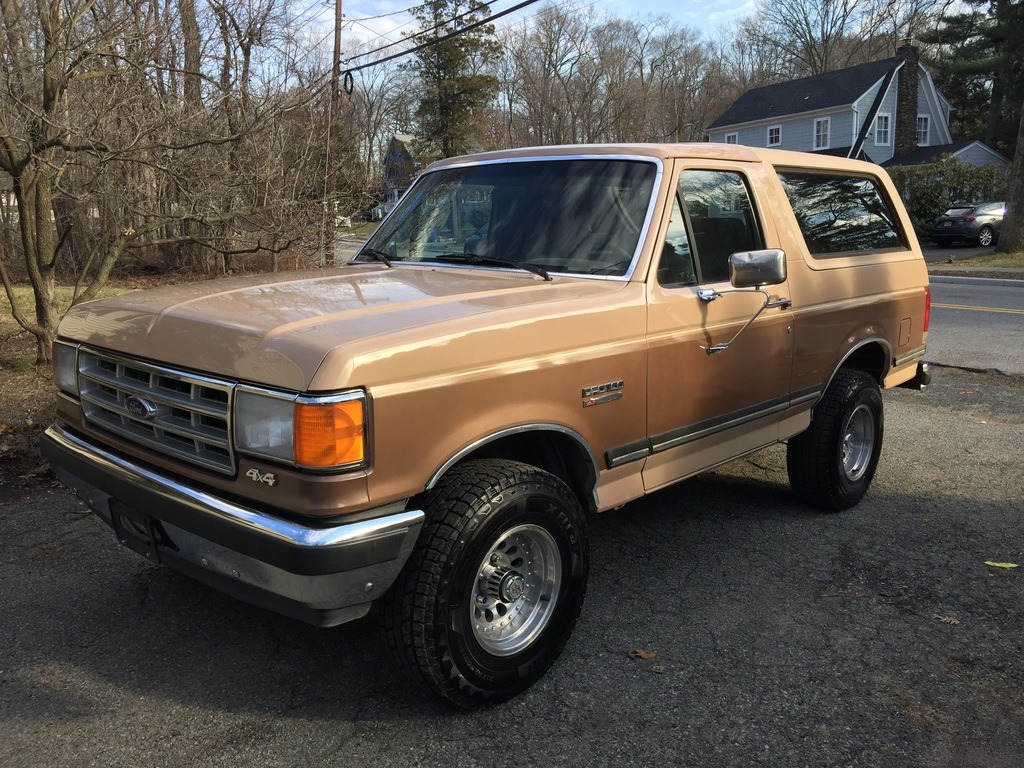 Used 1988 Ford Bronco XLT- ORIGINAL PAINT- ARIZONA SUV- | Mundelein, IL