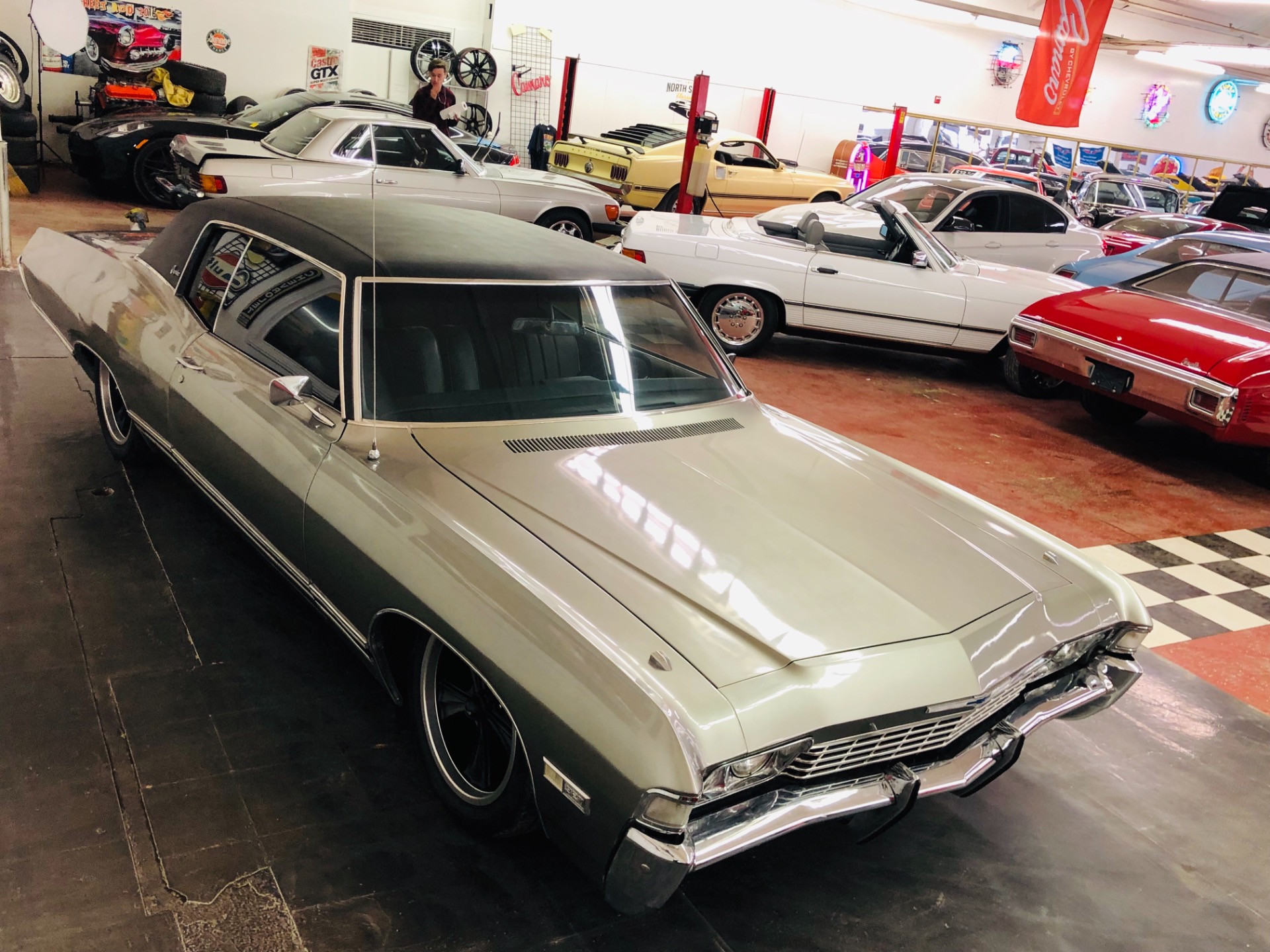 Used 1968 Chevrolet Caprice -NEW LOW PRICE -COOL CUSTOM CAPRICE- AIR RIDE- NEW PAINT- SEE VIDEO | Mundelein, IL