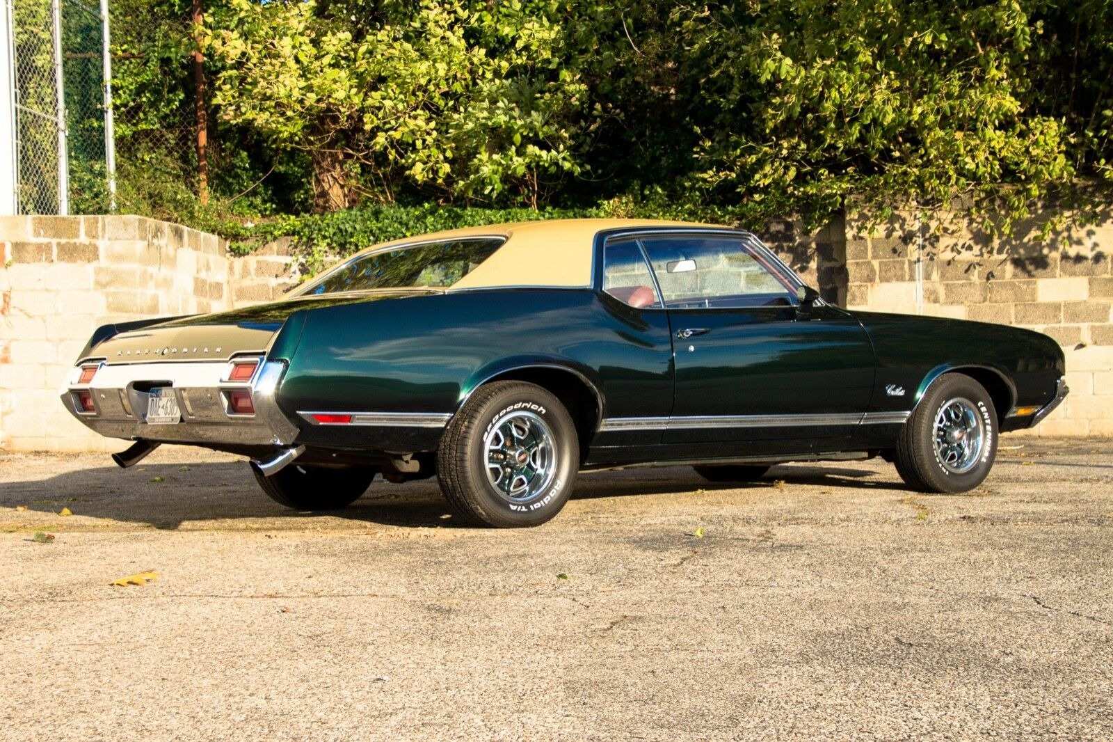 Used 1971 Oldsmobile Cutlass -SUPREME-ROCKET 350 4BBL- | Mundelein, IL