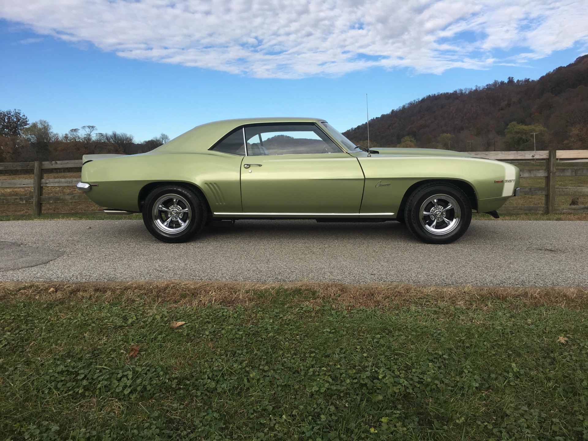 Used 1969 Chevrolet Camaro -GREAT DRIVER CLASSIC- | Mundelein, IL