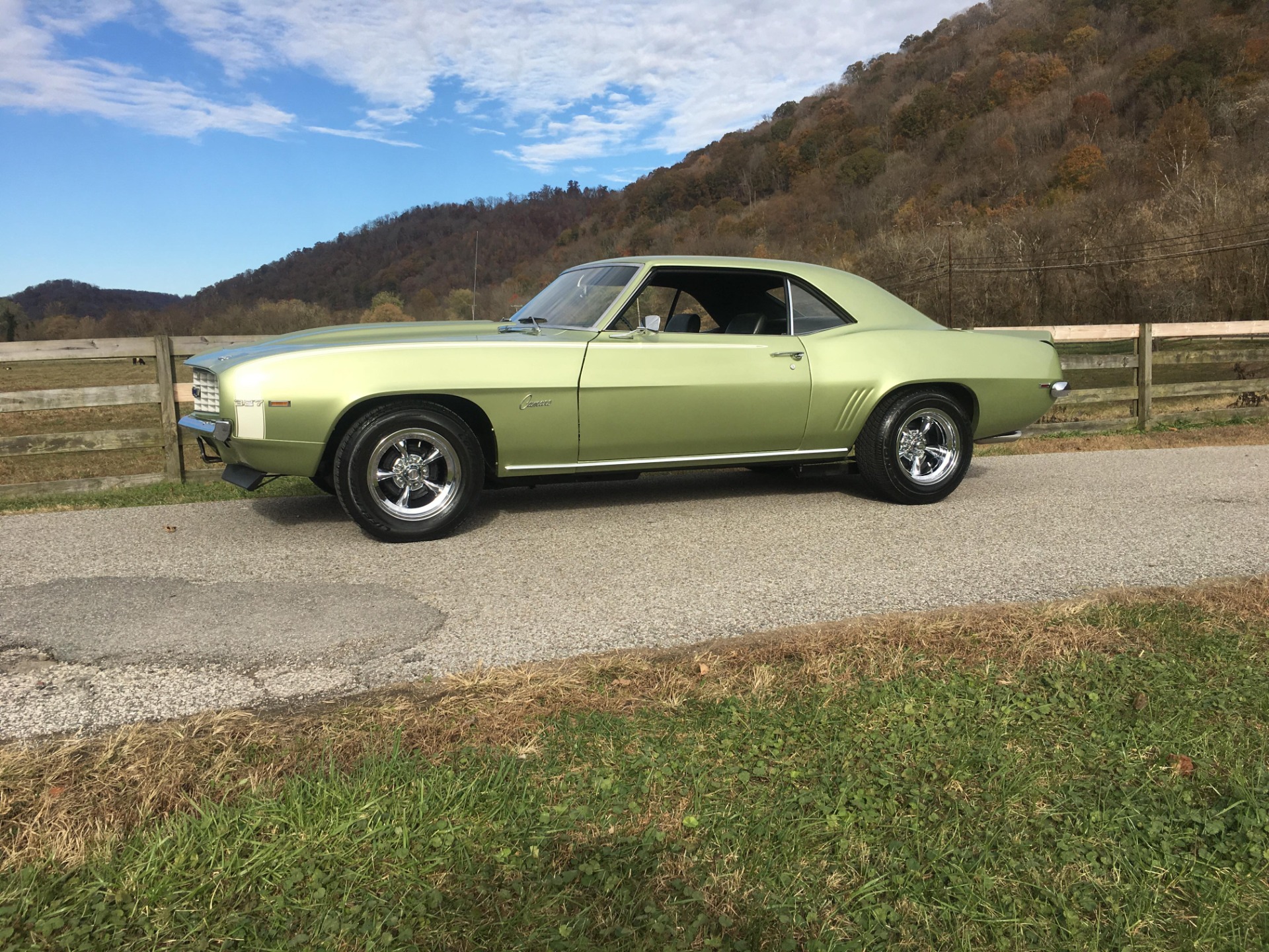 Used 1969 Chevrolet Camaro -GREAT DRIVER CLASSIC- | Mundelein, IL