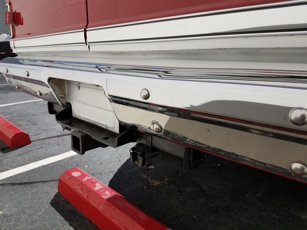 Used 1988 Chevrolet Suburban -Silverado Package-Air conditioning-4X4-3rd Row- VIDEO | Mundelein, IL