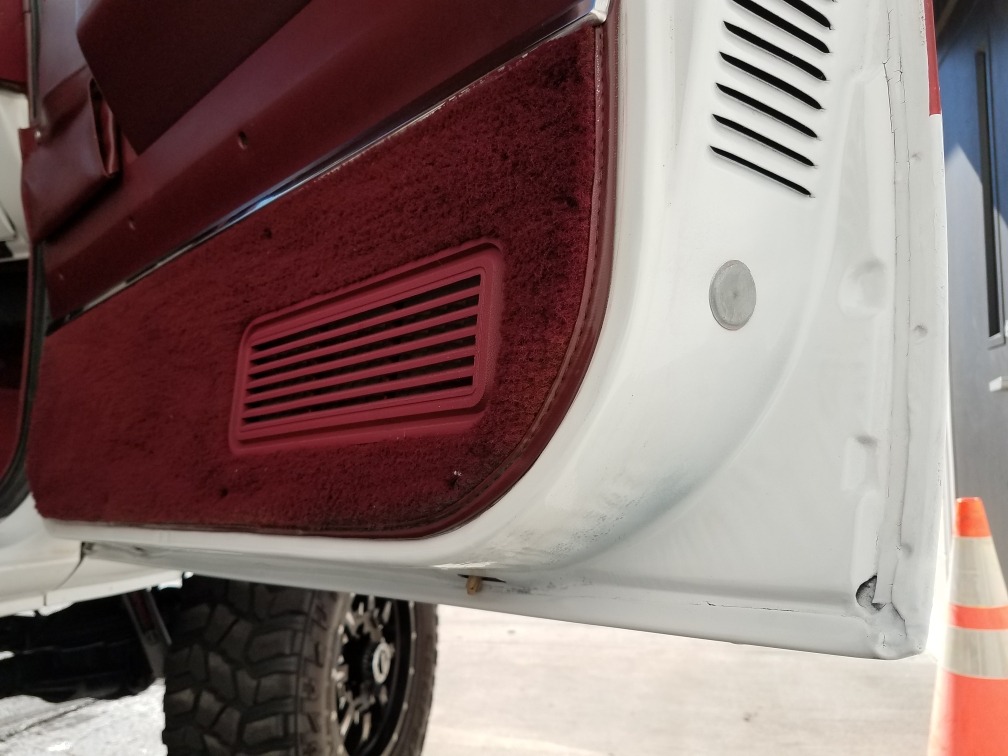 Used 1988 Chevrolet Suburban -Silverado Package-Air conditioning-4X4-3rd Row- VIDEO | Mundelein, IL