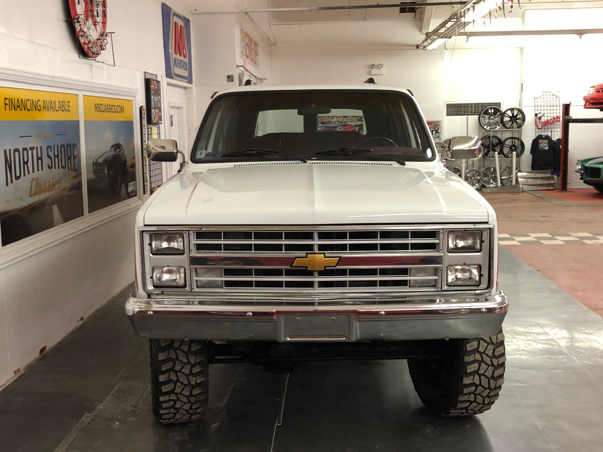 Used 1988 Chevrolet Suburban -Silverado Package-Air conditioning-4X4-3rd Row- VIDEO | Mundelein, IL