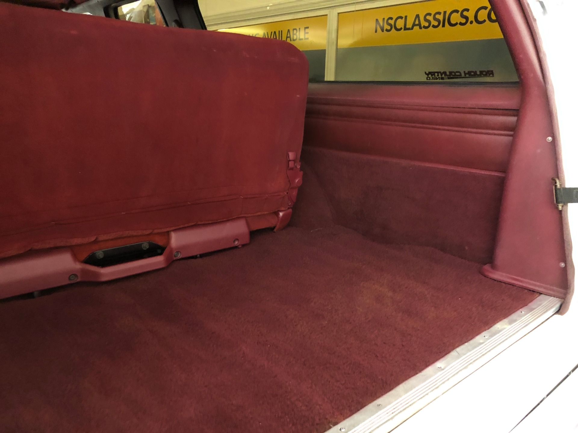 Used 1988 Chevrolet Suburban -Silverado Package-Air conditioning-4X4-3rd Row- VIDEO | Mundelein, IL
