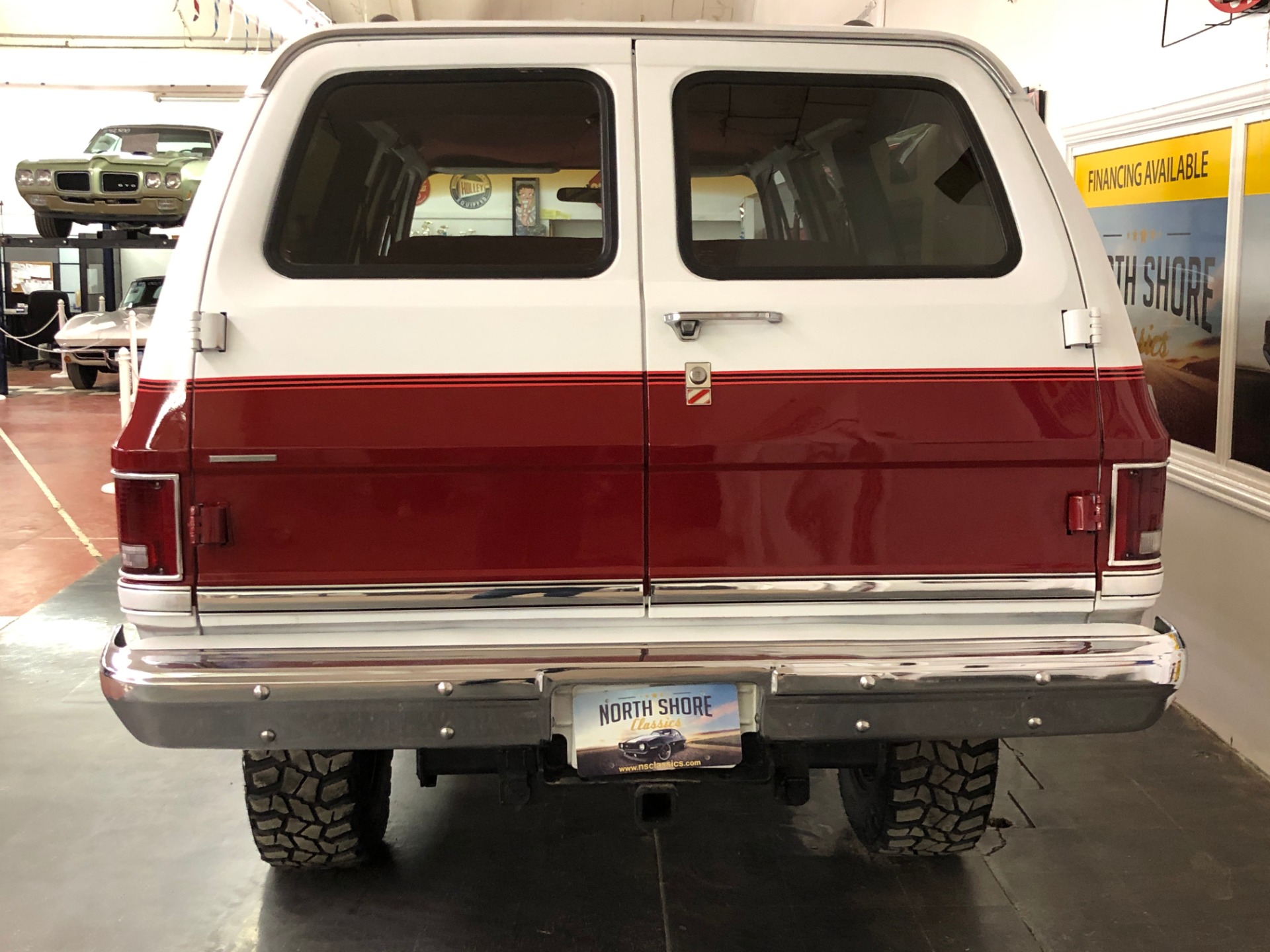 Used 1988 Chevrolet Suburban -Silverado Package-Air conditioning-4X4-3rd Row- VIDEO | Mundelein, IL