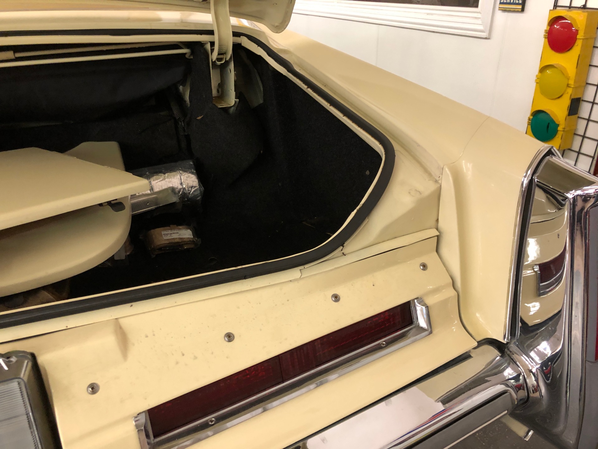 Used 1976 Cadillac Eldorado -500 CID-GREAT CLASSIC CONVERTIBLE-LOW MILES-VIDEO | Mundelein, IL