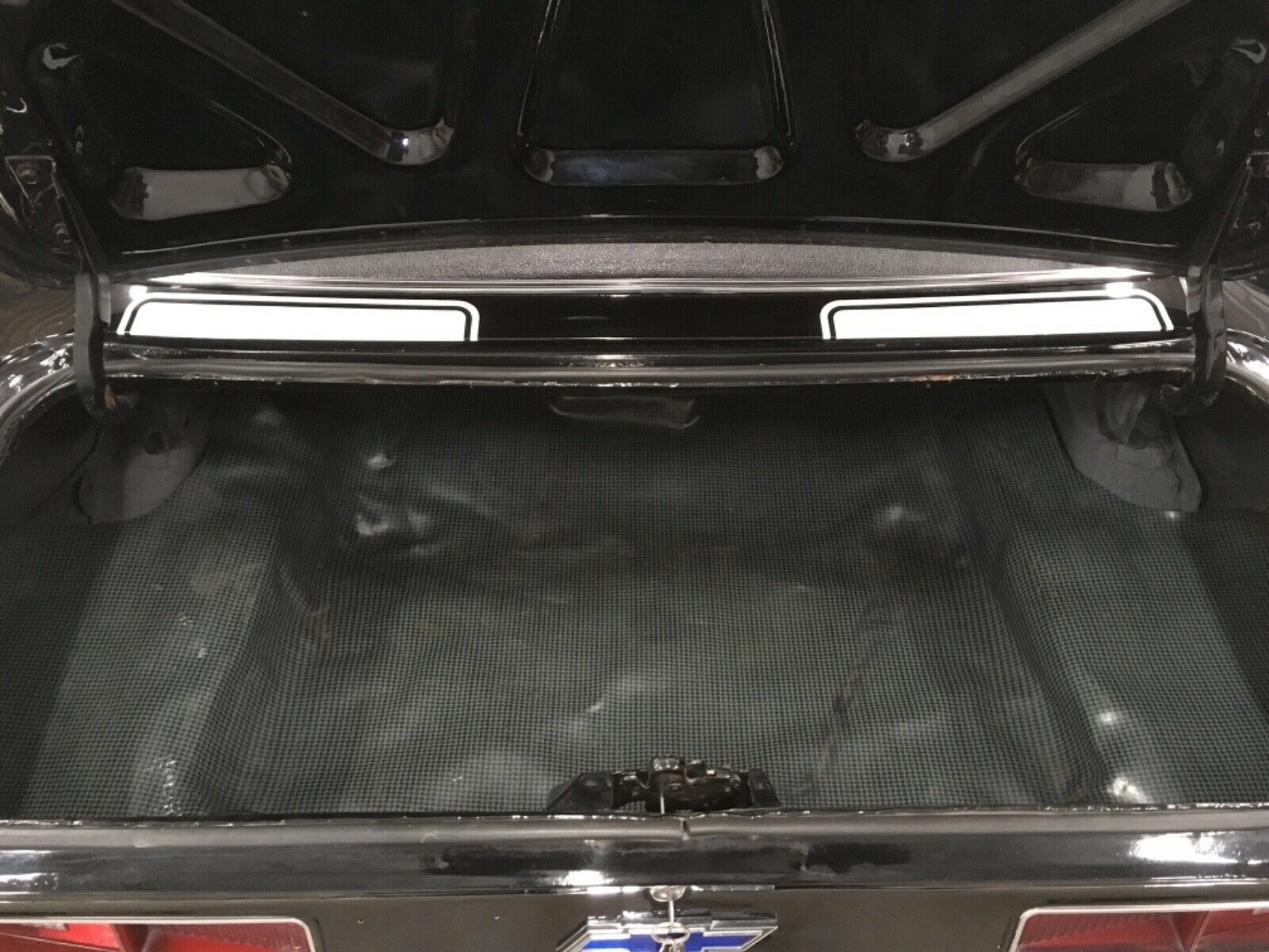 Used 1969 Chevrolet Camaro -350/AUTO-STEEL COWL HOOD-P/S | Mundelein, IL