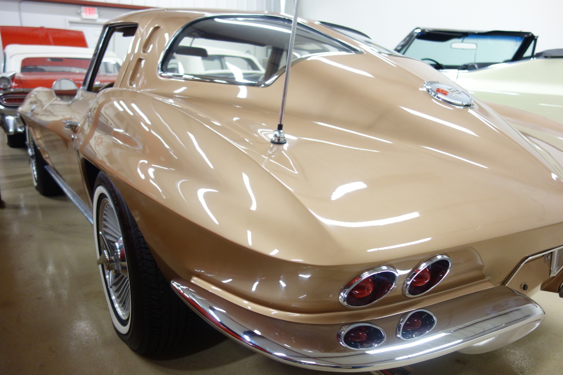 Used 1963 Chevrolet Corvette -SPLIT WINDOW FUELIE - NCRS TOP FLIGHT WINNER - | Mundelein, IL