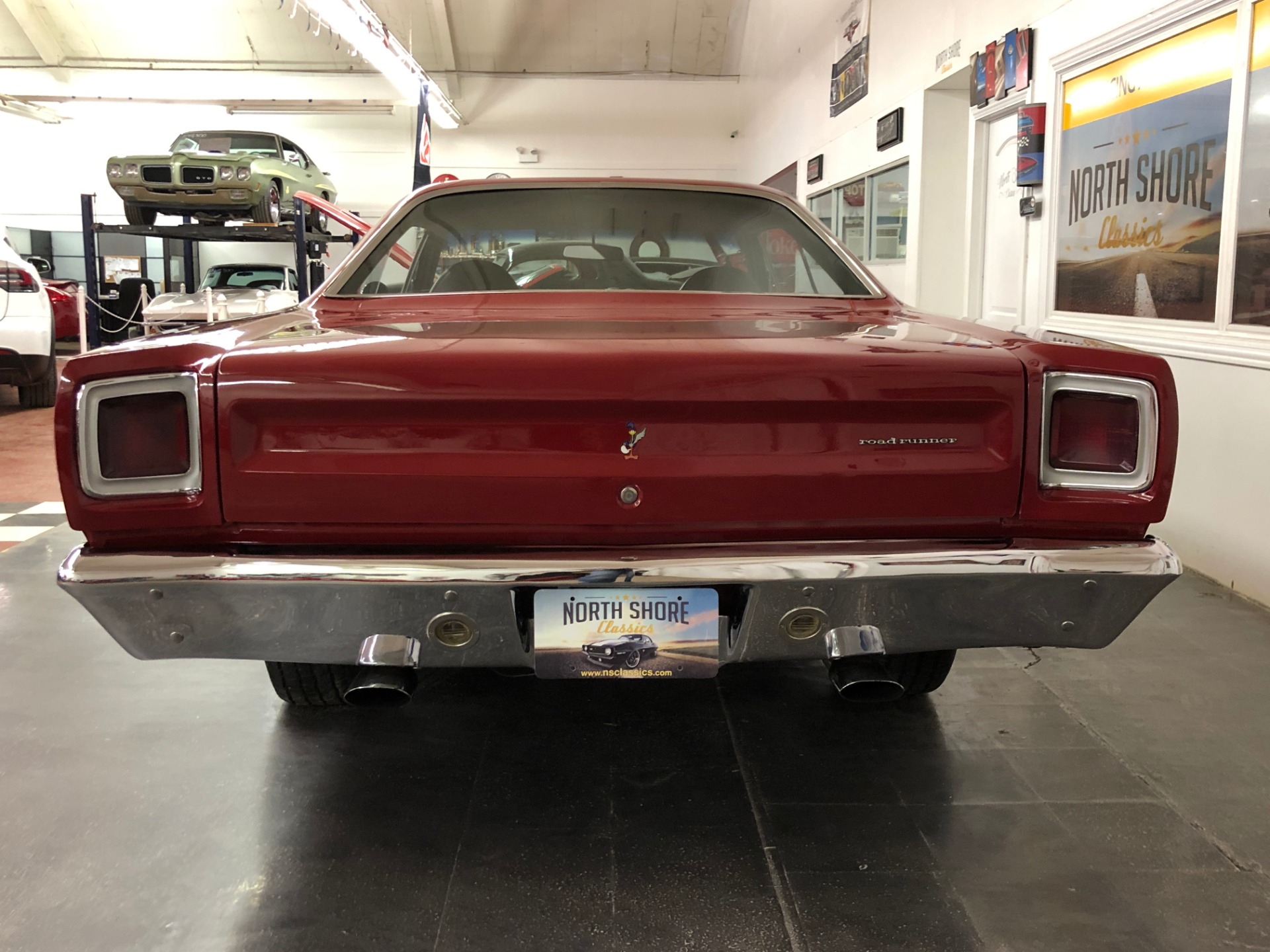 Used 1969 Plymouth RoadRunner -Beep Beep-Real RM23 Code-4 Speed Mopar-VIDEO | Mundelein, IL