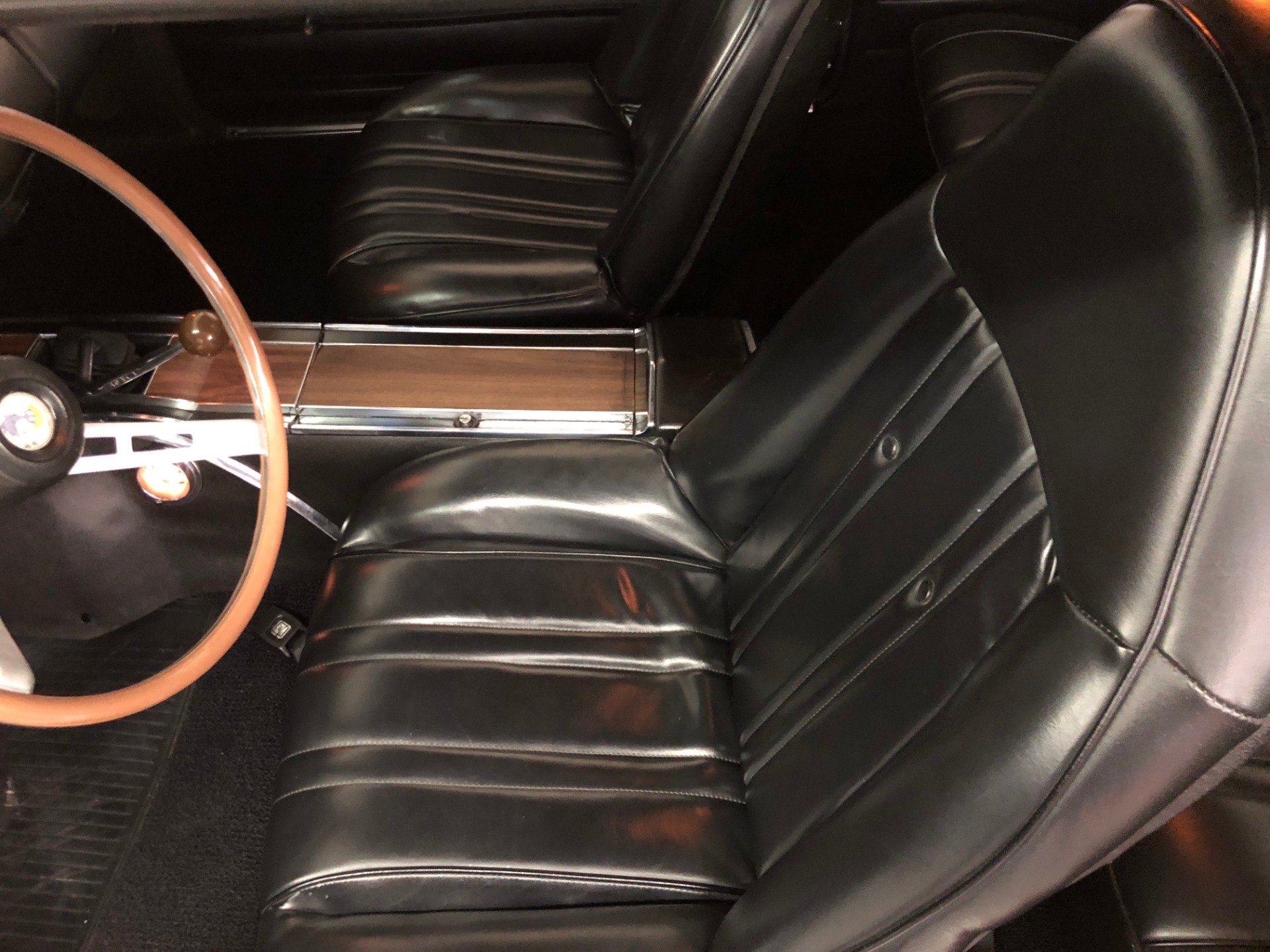 Used 1969 Plymouth RoadRunner -Beep Beep-Real RM23 Code-4 Speed Mopar-VIDEO | Mundelein, IL