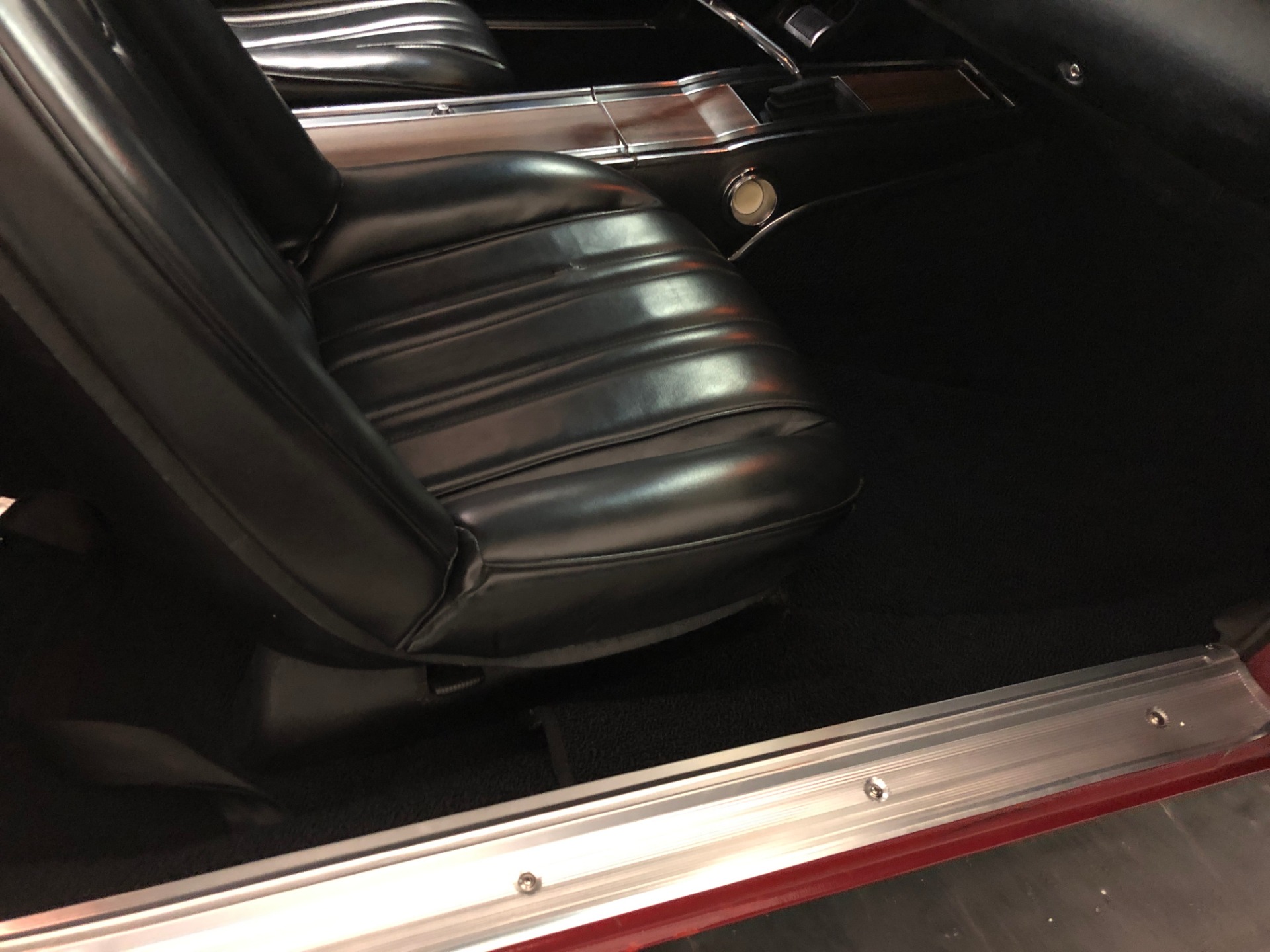 Used 1969 Plymouth RoadRunner -Beep Beep-Real RM23 Code-4 Speed Mopar-VIDEO | Mundelein, IL