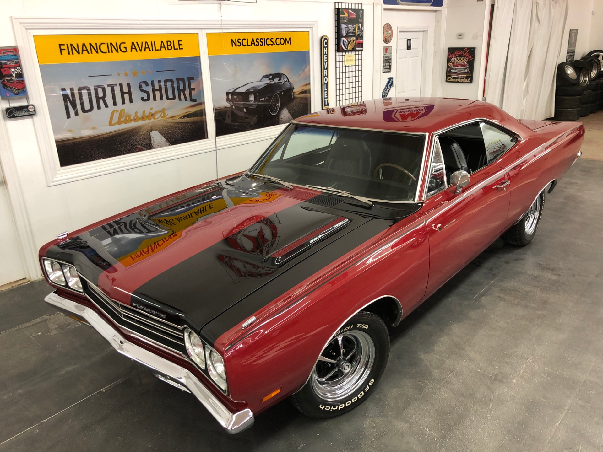 Used 1969 Plymouth RoadRunner -Beep Beep-Real RM23 Code-4 Speed Mopar-VIDEO | Mundelein, IL