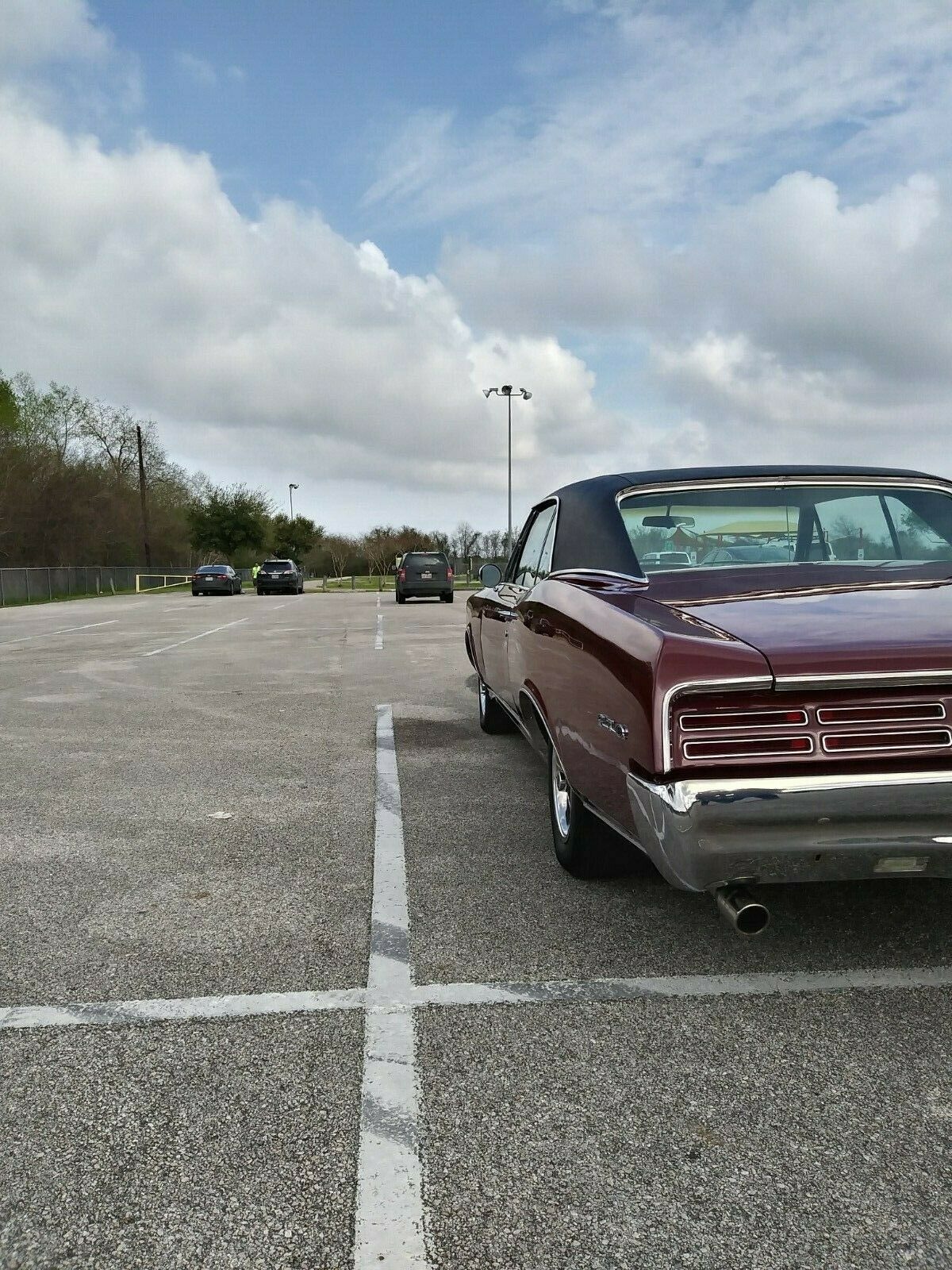 Used 1967 Pontiac GTO -242 CAR-NUMBERS MATCHING 400/400-HIS/HERS CONSOLE SHIFTING | Mundelein, IL