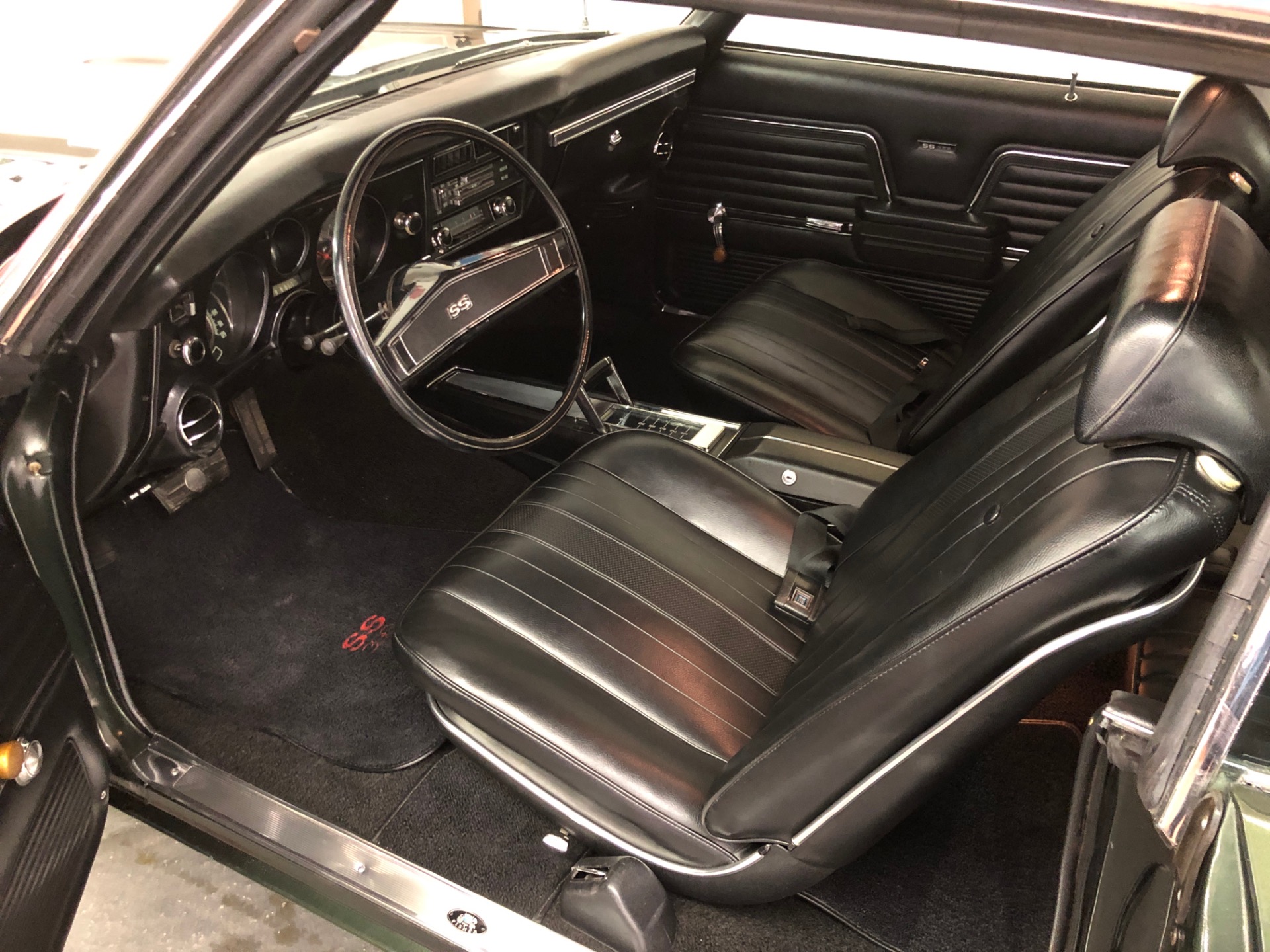 Used 1969 Chevrolet Chevelle -SS396-PRICE DROP - FATHOM GREEN-NUMBERS MATCHING - HIGH END RESTORATION-SE | Mundelein, IL
