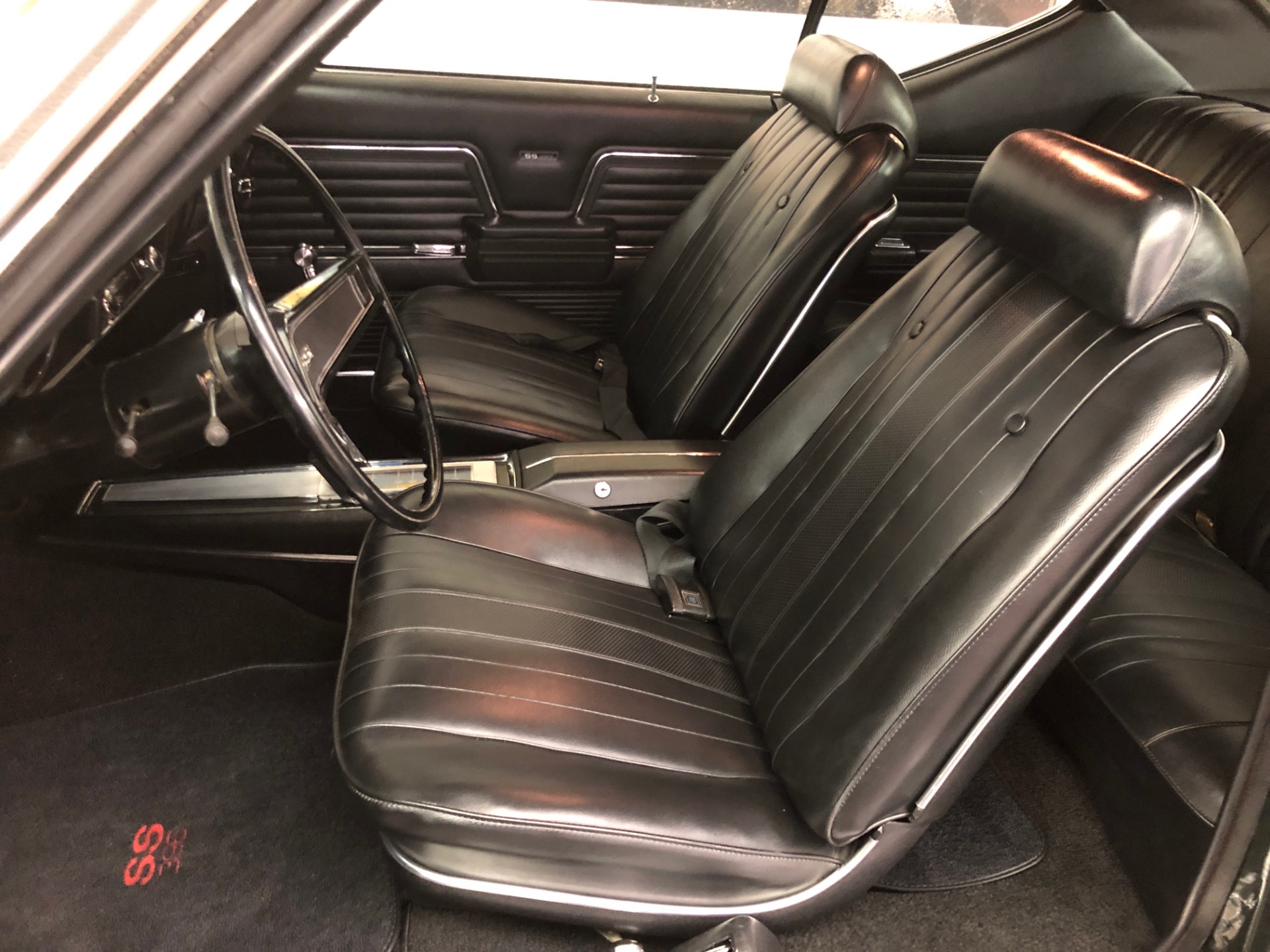 Used 1969 Chevrolet Chevelle -SS396-PRICE DROP - FATHOM GREEN-NUMBERS MATCHING - HIGH END RESTORATION-SE | Mundelein, IL