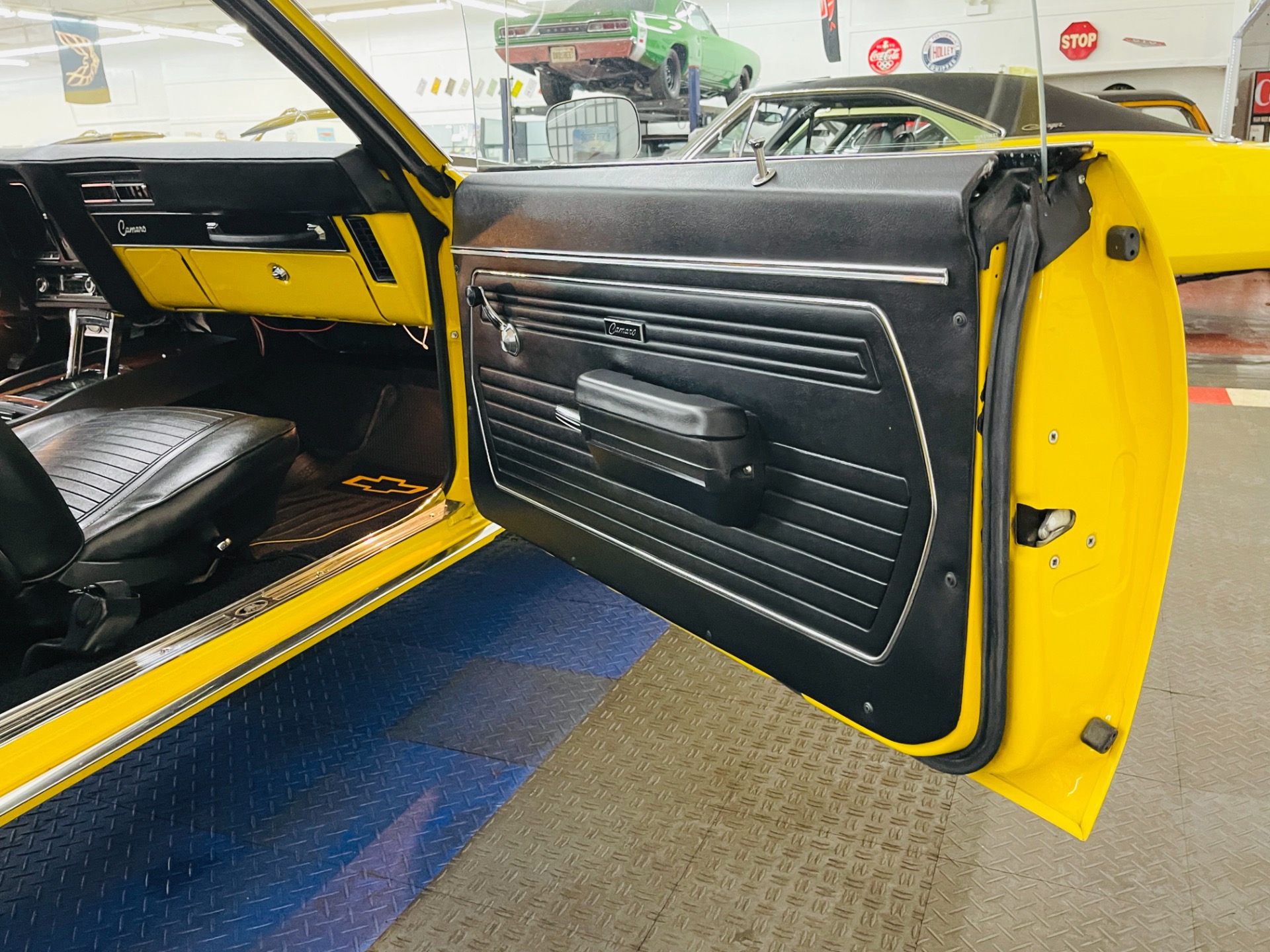 Used 1969 Chevrolet Camaro - DAYTONA YELLOW - X11 TRIM GROUP - VERY CLEAN - SEE VIDEO | Mundelein, IL