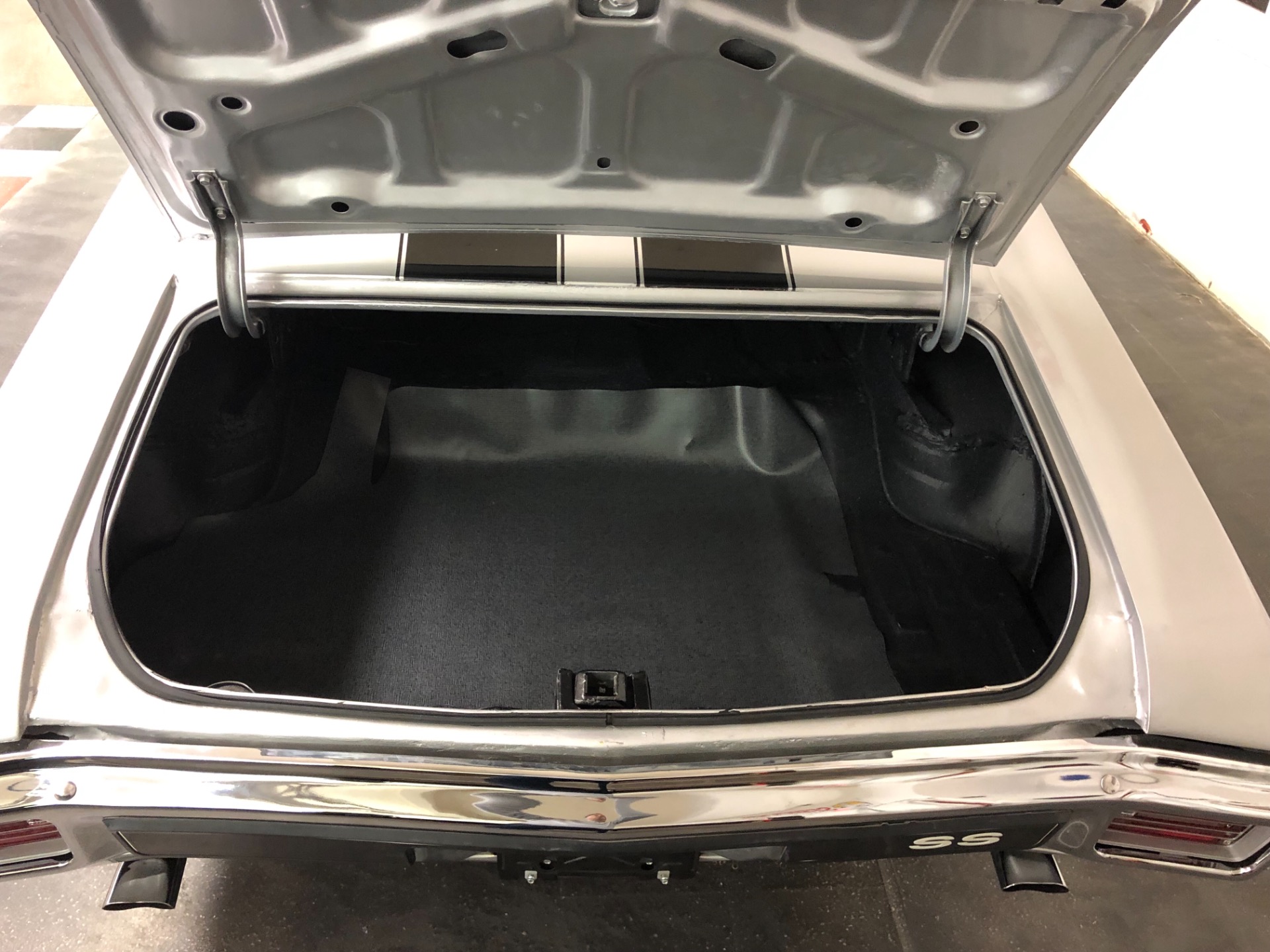 Used 1970 Chevrolet Chevelle SS 396-BIG BLOCK WITH 4 SPEED-CORTEZ SILVER- | Mundelein, IL