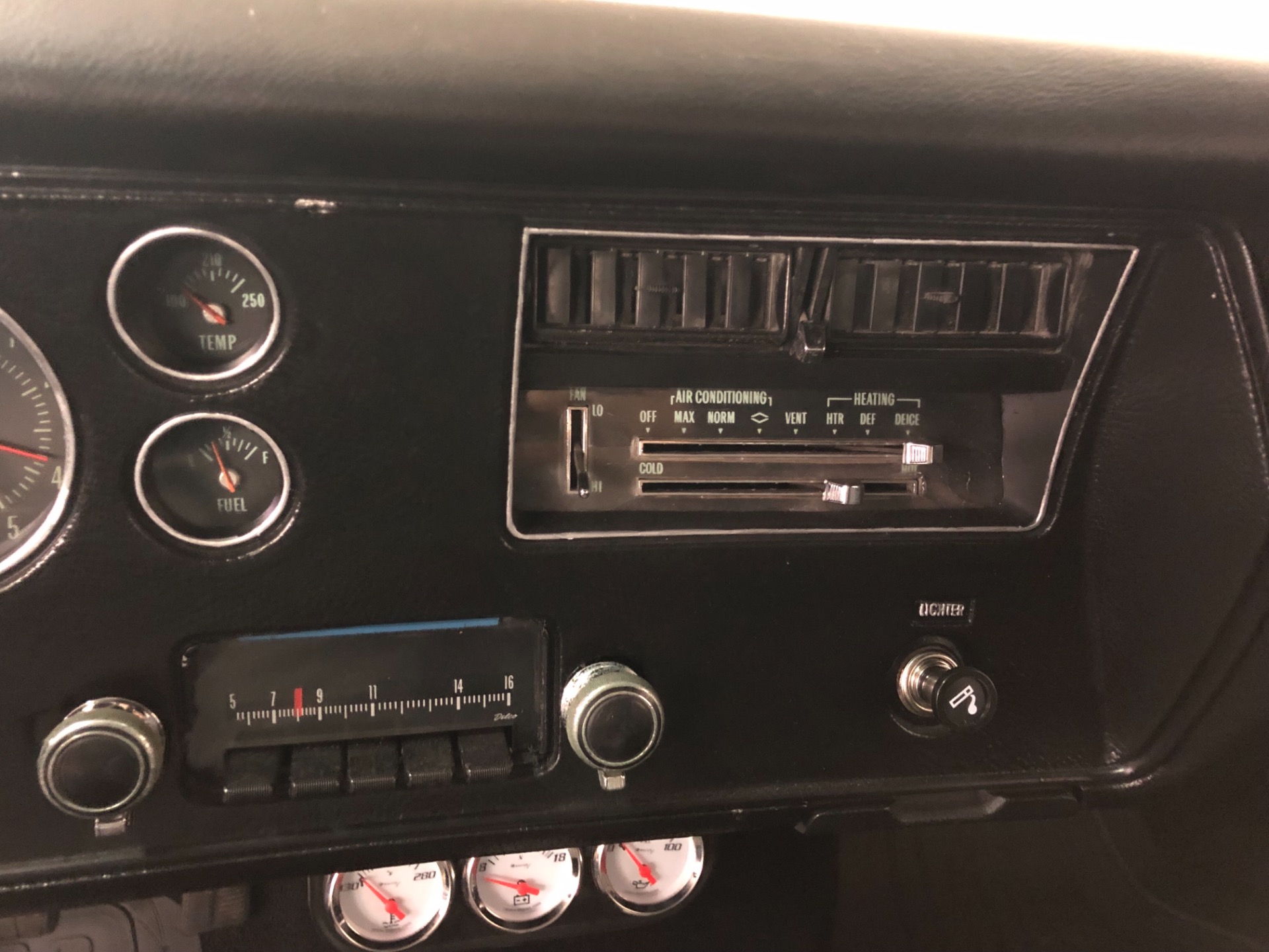 Used 1970 Chevrolet Chevelle SS 396-BIG BLOCK WITH 4 SPEED-CORTEZ SILVER- | Mundelein, IL