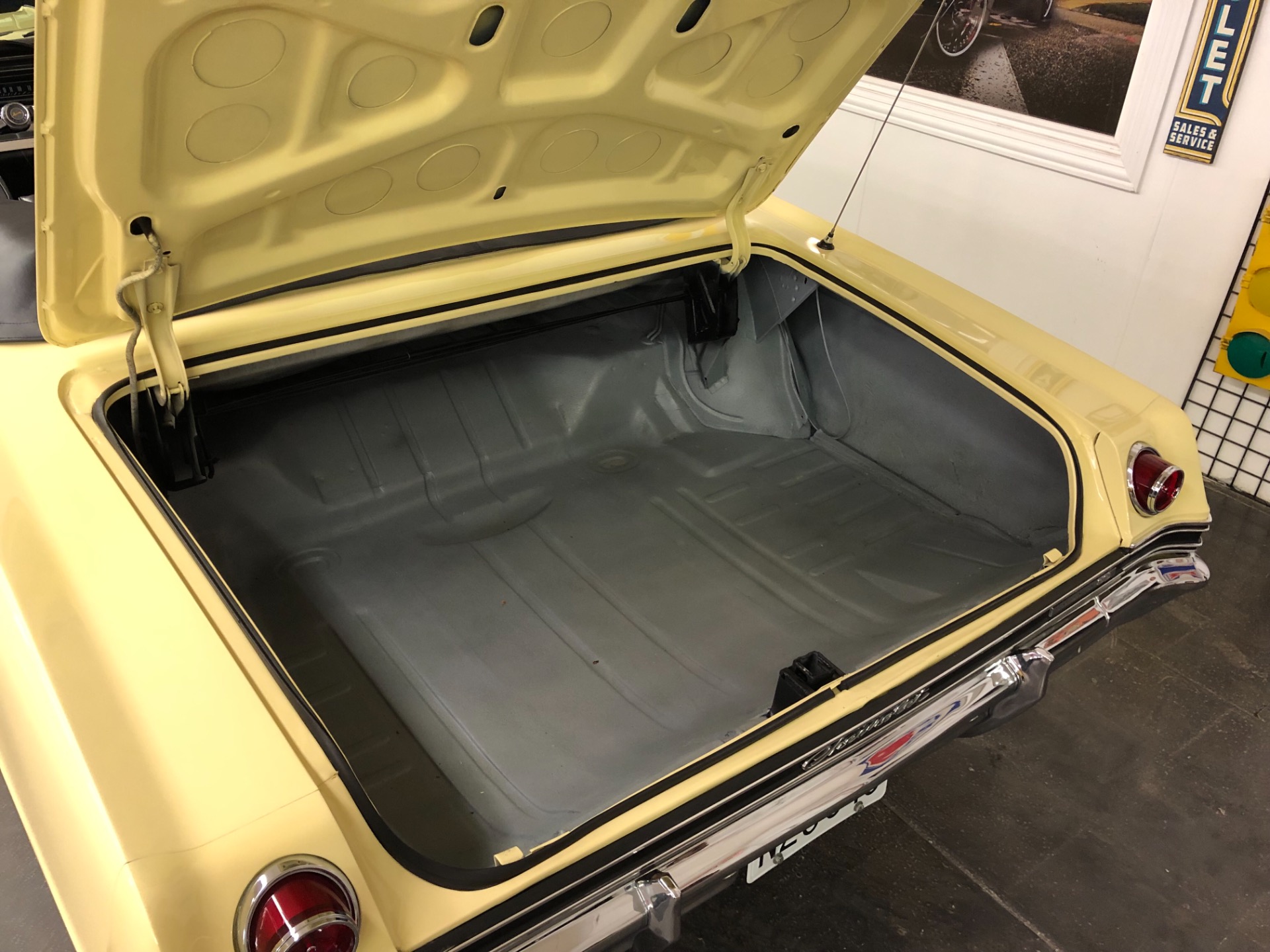 Used 1965 Chevrolet Impala -SS396-4 SPD CONVERTIBLE-SOUTHERN CLASSIC- | Mundelein, IL