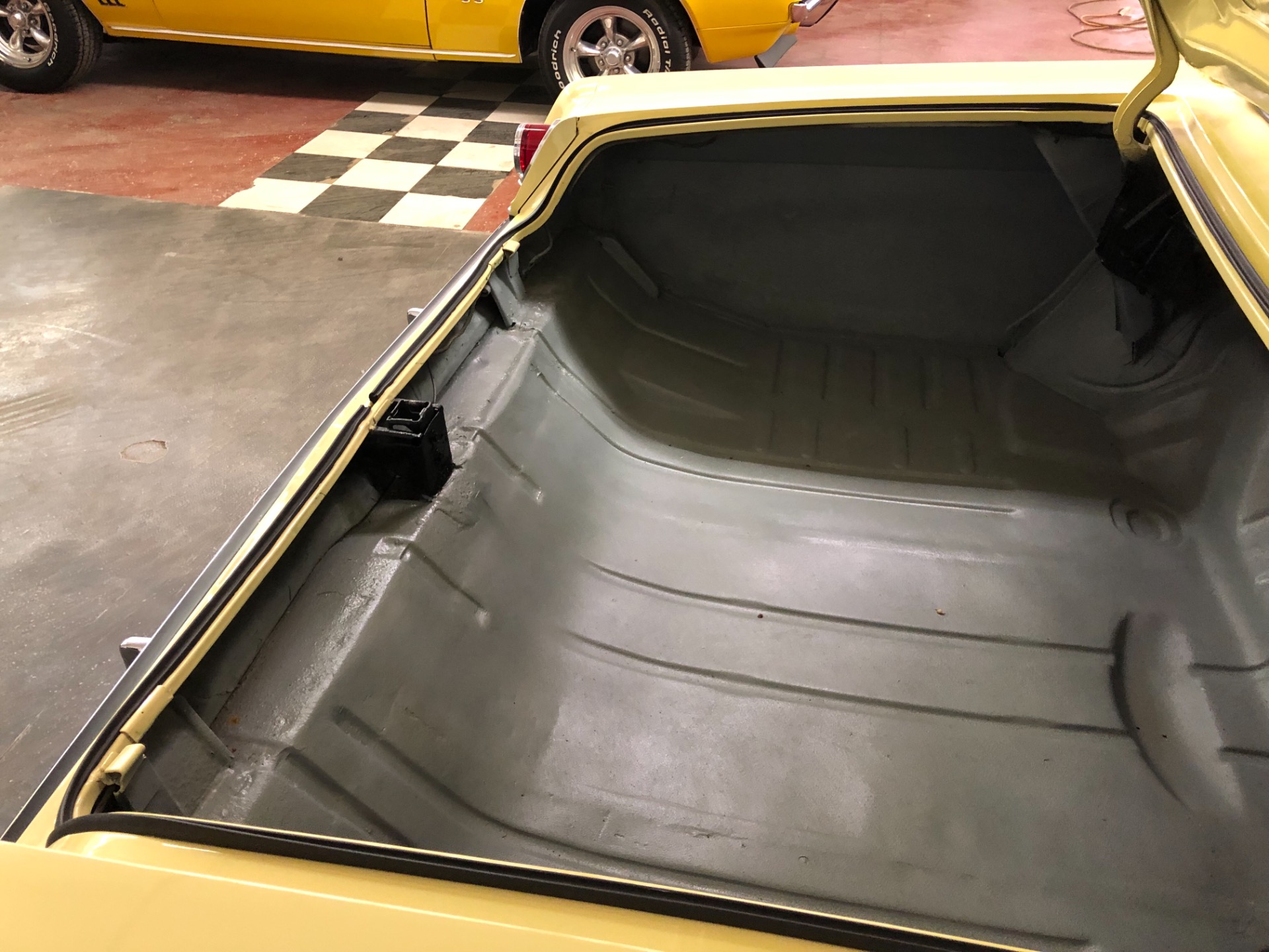 Used 1965 Chevrolet Impala -SS396-4 SPD CONVERTIBLE-SOUTHERN CLASSIC- | Mundelein, IL