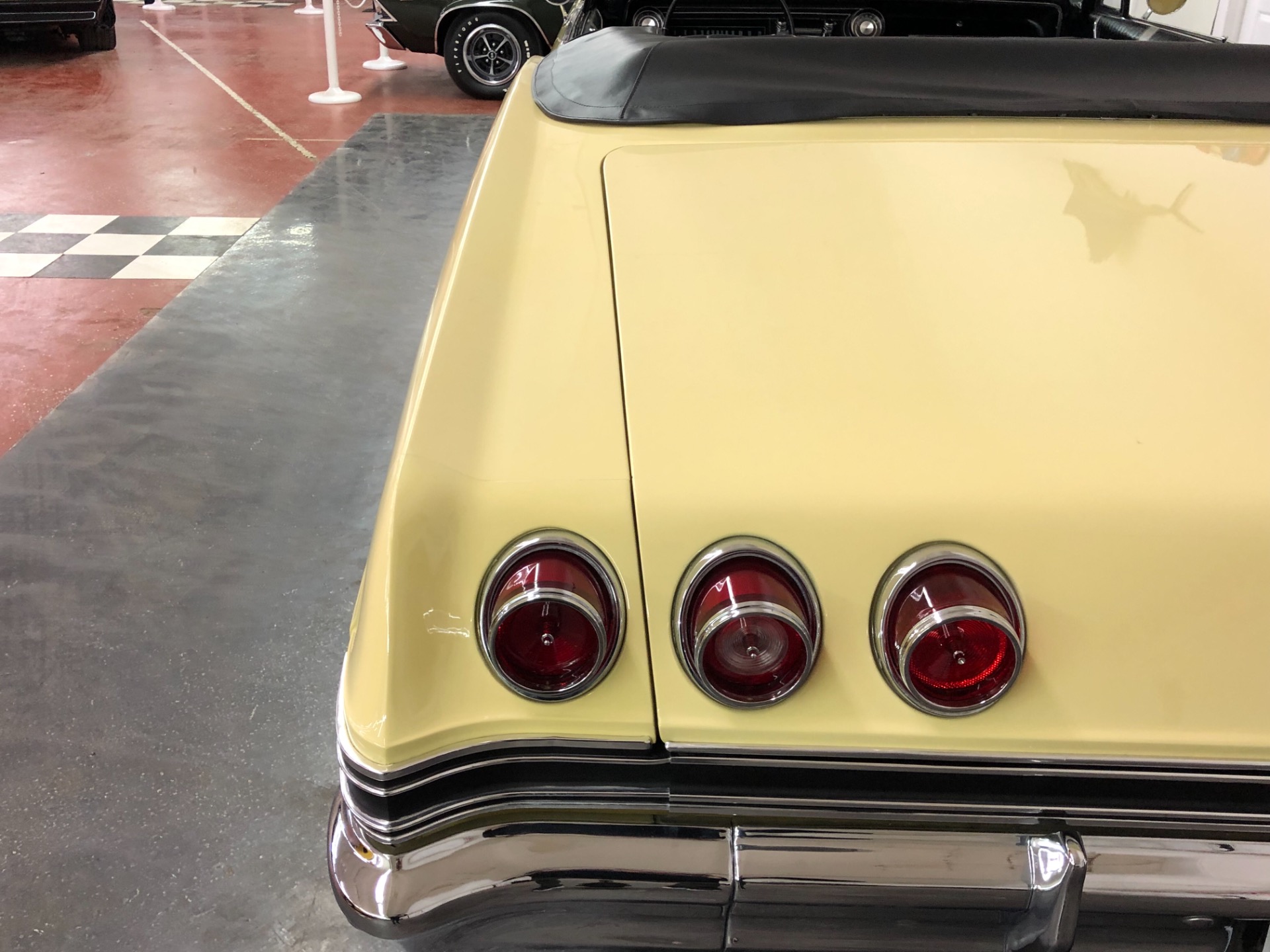 Used 1965 Chevrolet Impala -SS396-4 SPD CONVERTIBLE-SOUTHERN CLASSIC- | Mundelein, IL
