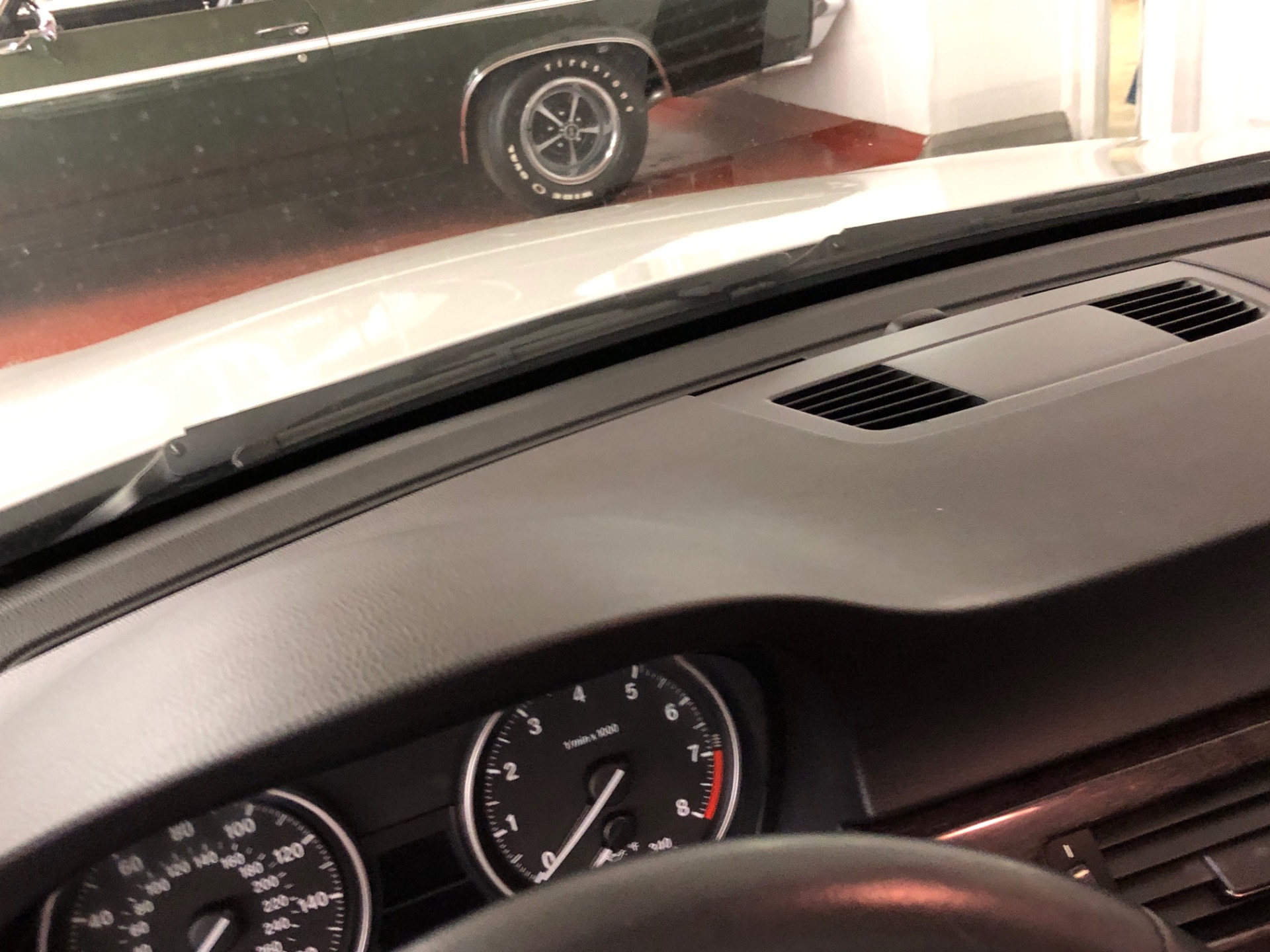 Used 2011 BMW 3 Series 328i XDRIVE-LOW MILES-2 OWNER-SEE VIDEO | Mundelein, IL