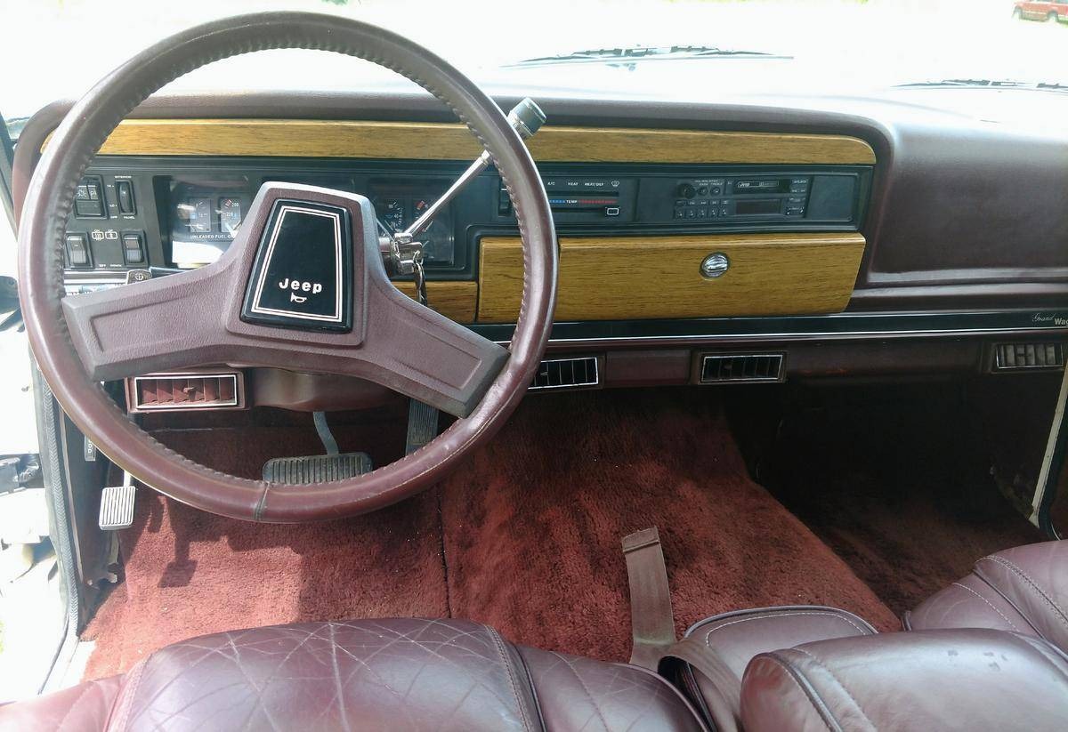 Used 1988 Jeep Grand Wagoneer -FACTORY PAINT- 360 NUMBERS MATCHING- | Mundelein, IL