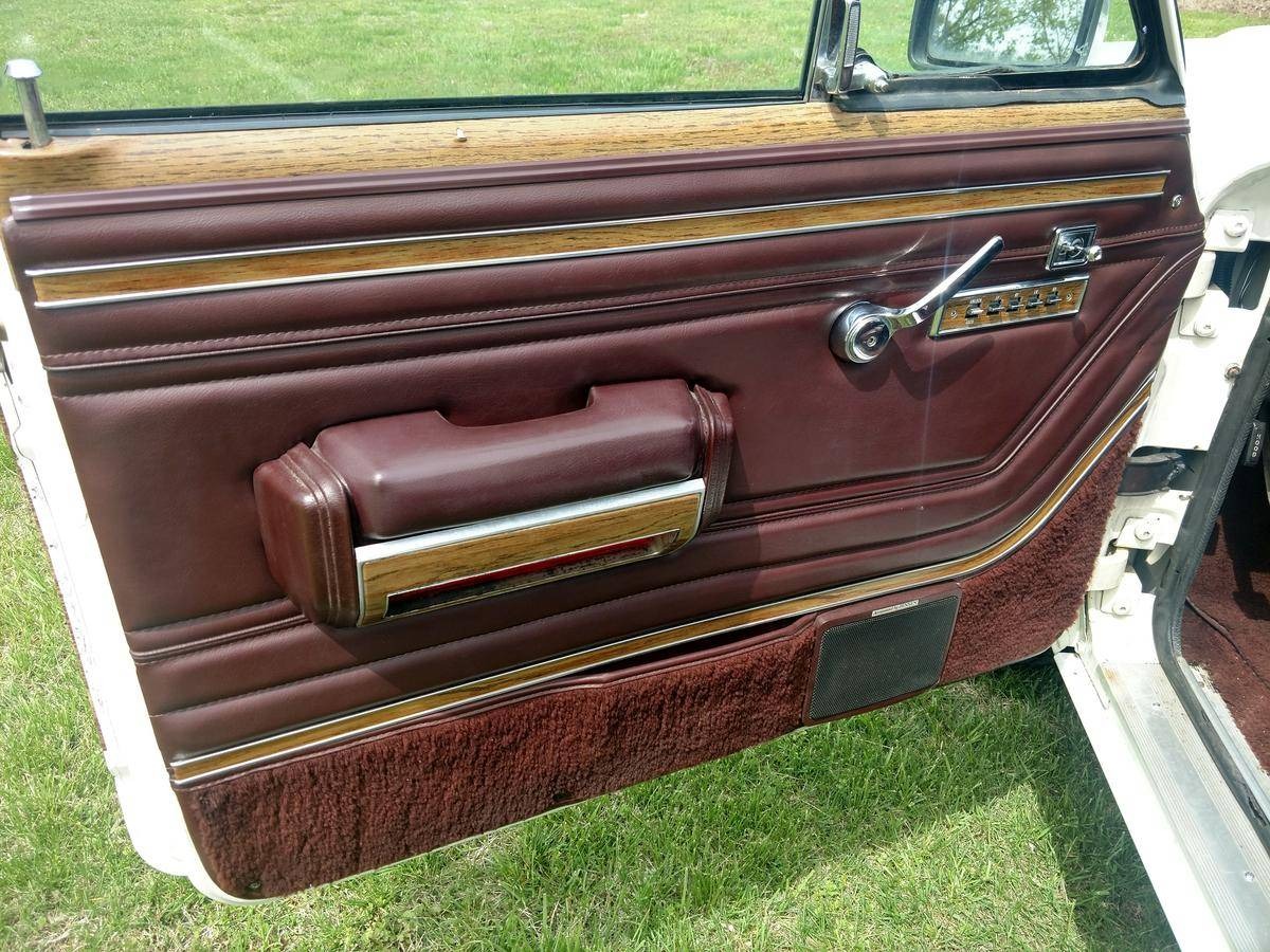 Used 1988 Jeep Grand Wagoneer -FACTORY PAINT- 360 NUMBERS MATCHING- | Mundelein, IL