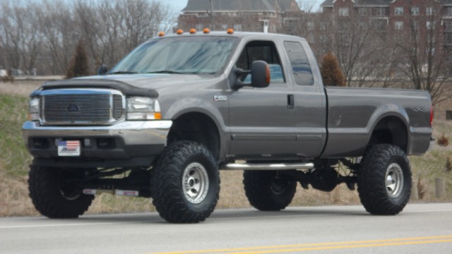 Used 2003 Ford F250 Lariet XLT-SUPER DUTY LIFTED-sold by owner | Mundelein, IL