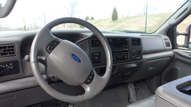 Used 2003 Ford F250 Lariet XLT-SUPER DUTY LIFTED-sold by owner | Mundelein, IL