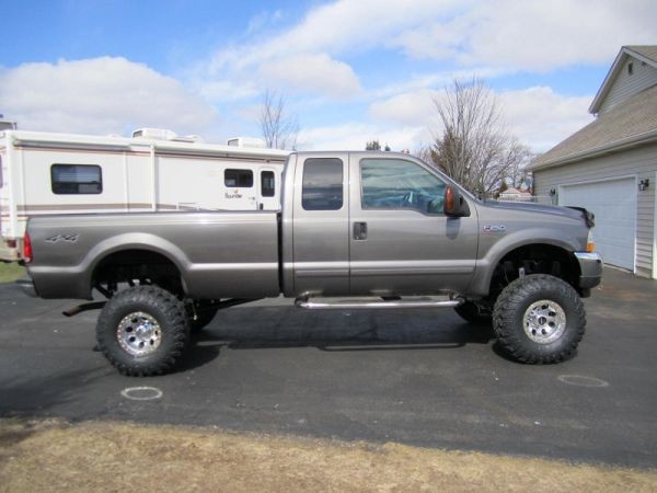 Used 2003 Ford F250 Lariet XLT-SUPER DUTY LIFTED-sold by owner | Mundelein, IL