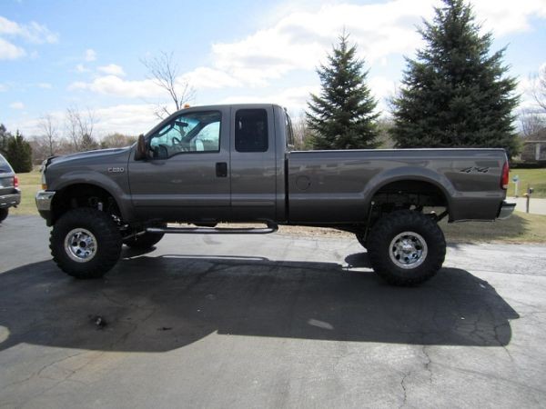 Used 2003 Ford F250 Lariet XLT-SUPER DUTY LIFTED-sold by owner | Mundelein, IL