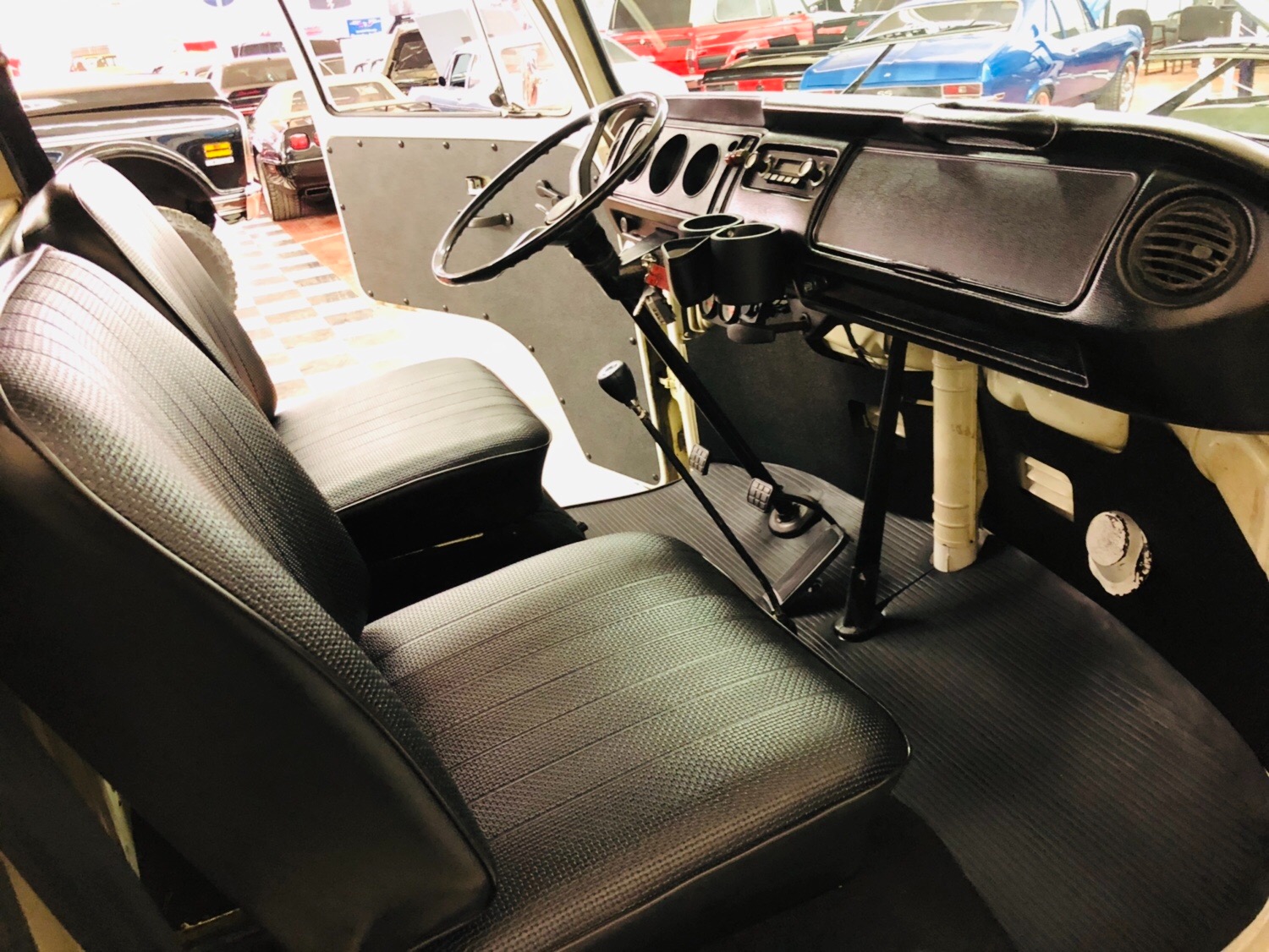Used 1971 Volkswagen Bus -VERY RELIABLE TOURING BUS-NOW AVAILABLE-SEE VIDEO | Mundelein, IL