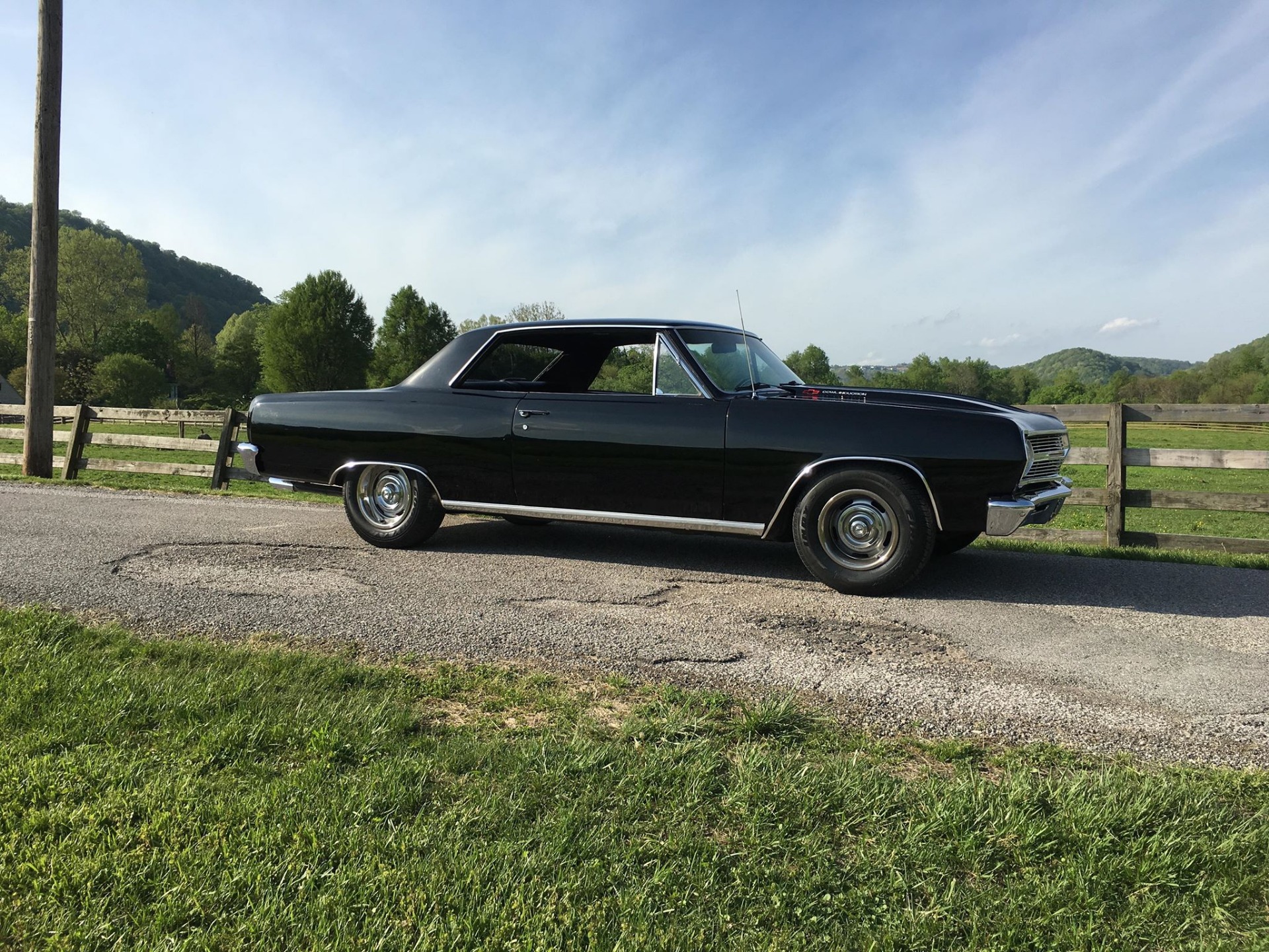 Used 1965 Chevrolet Chevelle -FUEL INJECTED WITH 700R4 OVERDRIVE TRANSMISSION- | Mundelein, IL