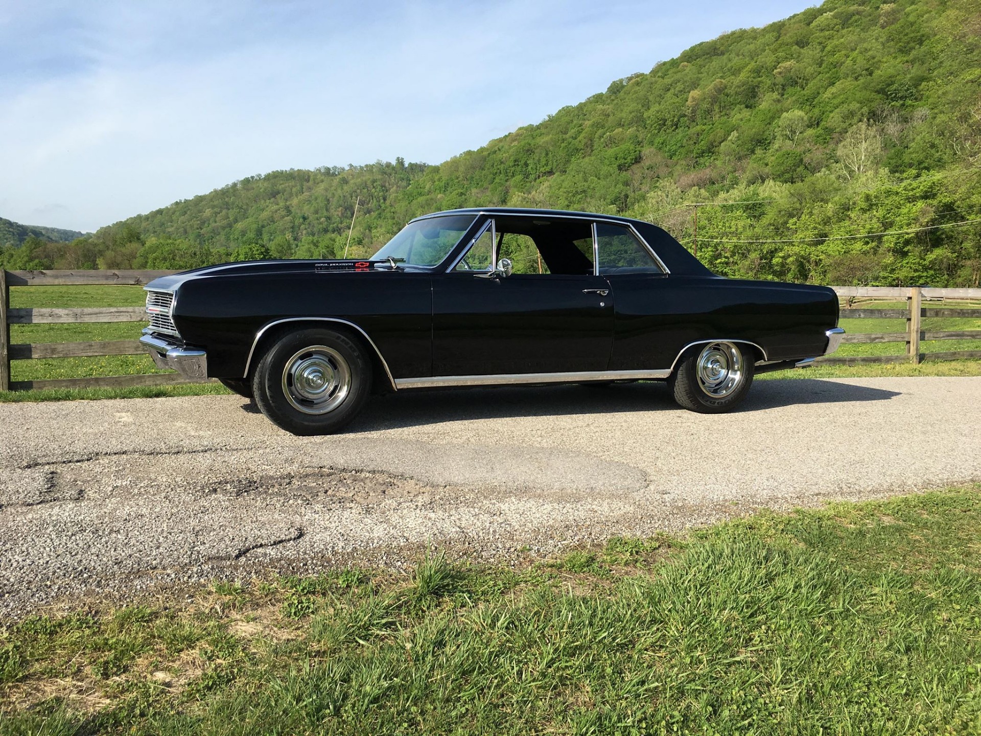 Used 1965 Chevrolet Chevelle -FUEL INJECTED WITH 700R4 OVERDRIVE TRANSMISSION- | Mundelein, IL